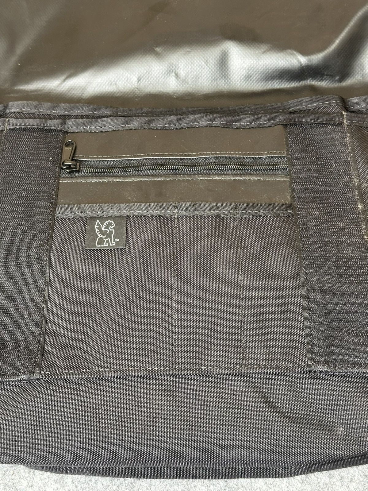Chrome Industries Chrome Industries messenger bag water-resistant material. Size ONE SIZE - 6 Thumbnail
