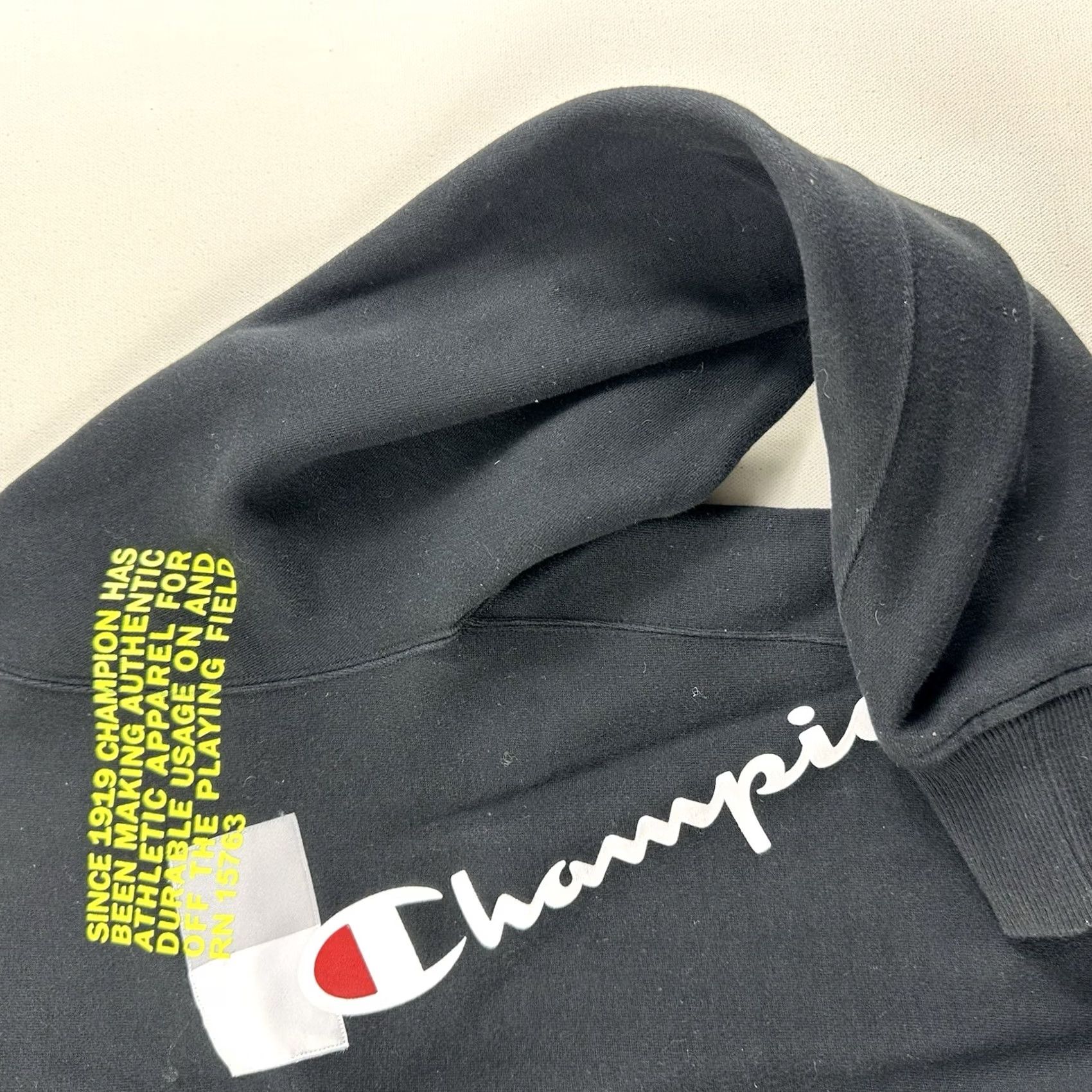 Champion Champion Shirt Mens S Black Crewneck Sweatshirt Takes Little More Make Size US S / EU 44-46 / 1 - 7 Thumbnail