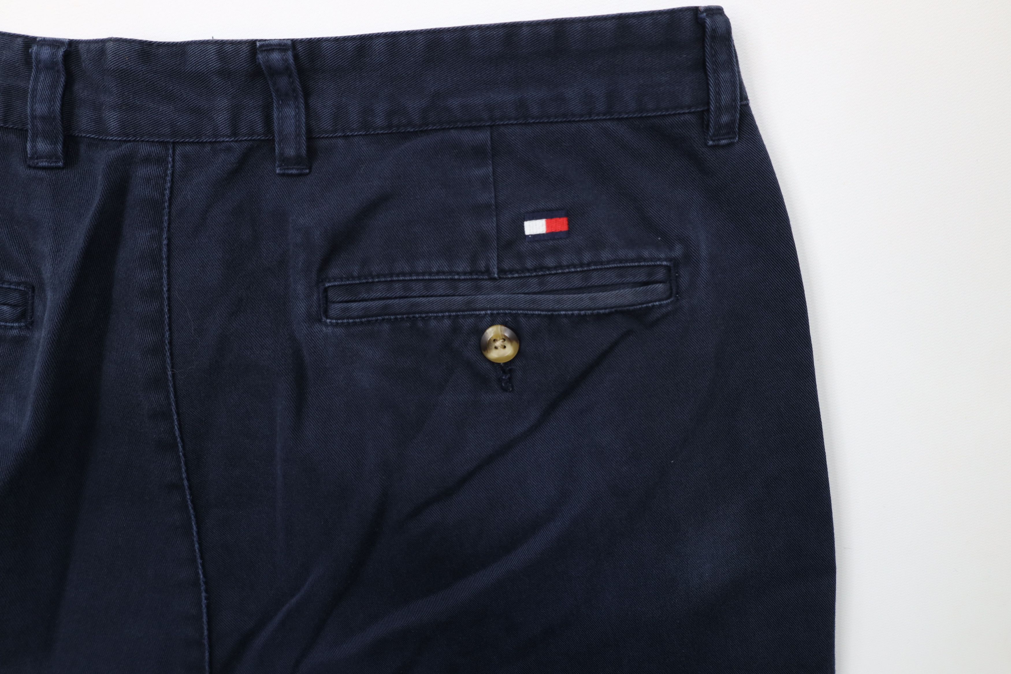 Tommy Hilfiger Vintage Y2K 2004 Tommy Hilfiger Wide Leg Chino Pants Blue Size US 36 / EU 52 - 13 Thumbnail