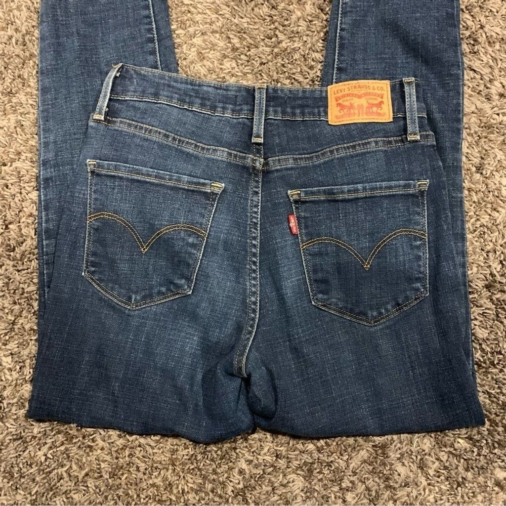 Levi's Women’s Levi’s 721 Jeans Size 27" / US 4 / IT 40 - 1 Thumbnail