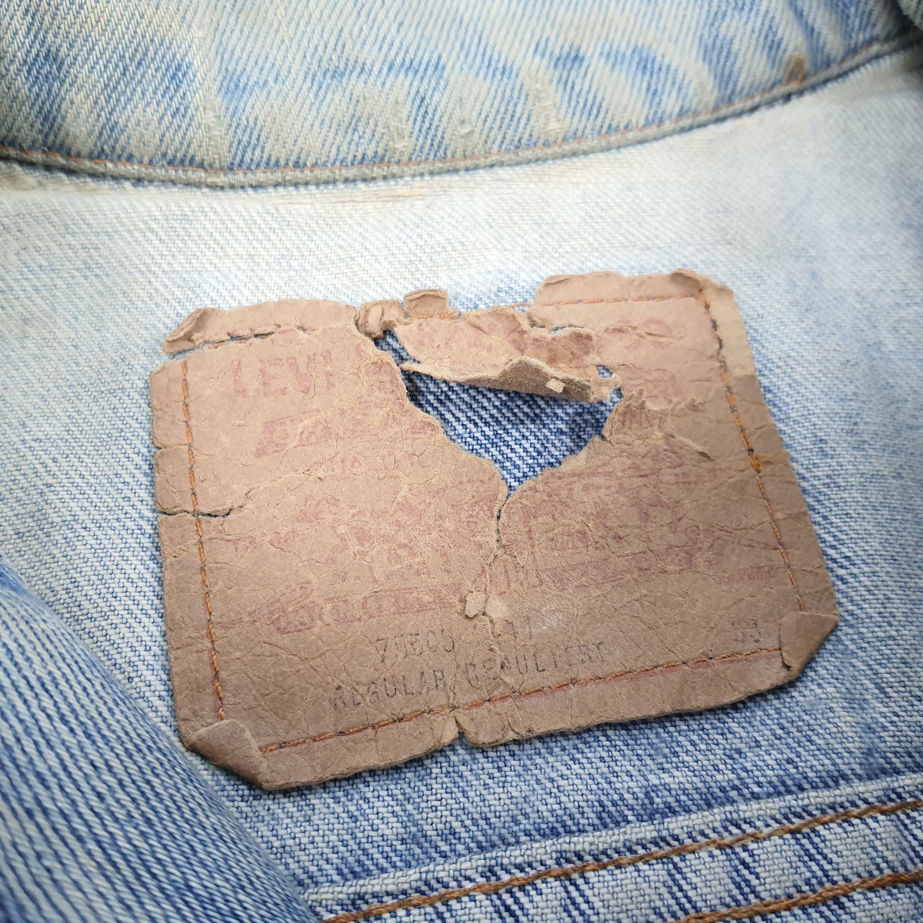 Levi's × Vintage Vintage Levi's Custom Skull Logo Denim Jacket Size US S / EU 44-46 / 1 - 5 Thumbnail