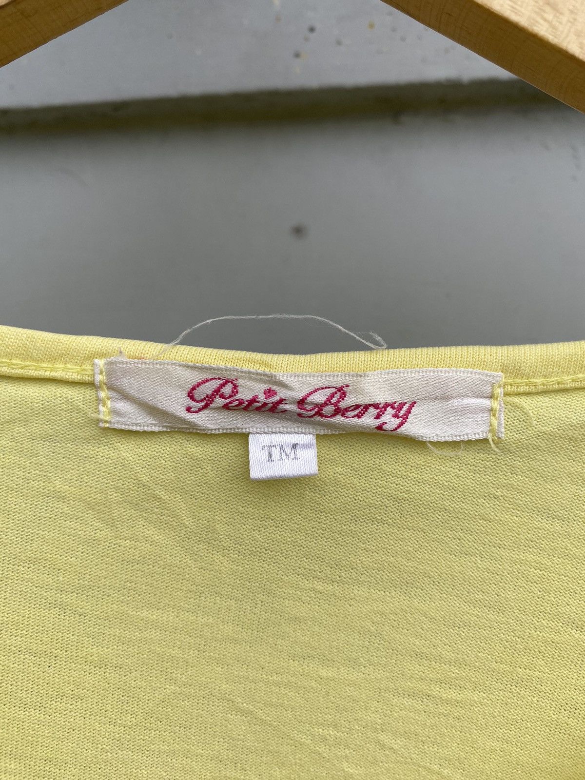 Japanese Brand Petit Berry Tees with Rope Details Word LUCK on The Center Size ONE SIZE - 8 Thumbnail