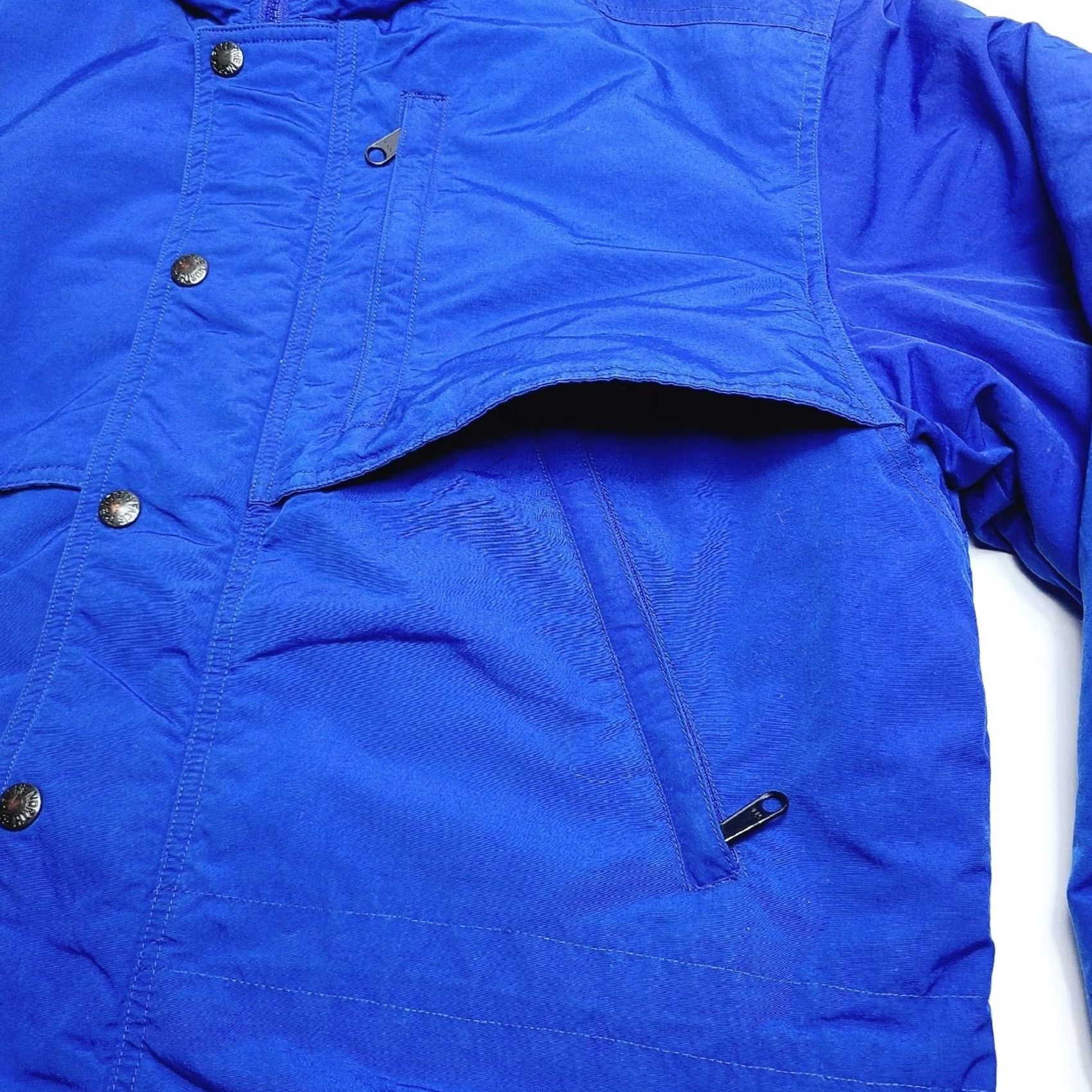 The North Face VINTAGE The North Face Puffer Jacket Coat Men’s Size S Quallofil 90s Blue Quilted Nylon Snaps Zip Jacket Mens Size US S / EU 44-46 / 1 - 5 Thumbnail
