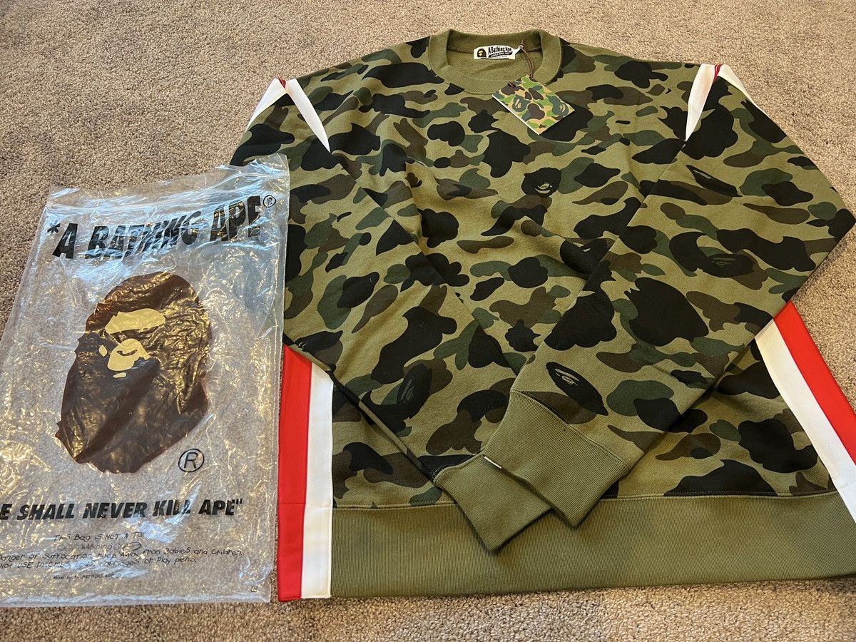 Bape 1st Camo Side Tape Crewneck Size US XL / EU 56 / 4 - 1 Thumbnail