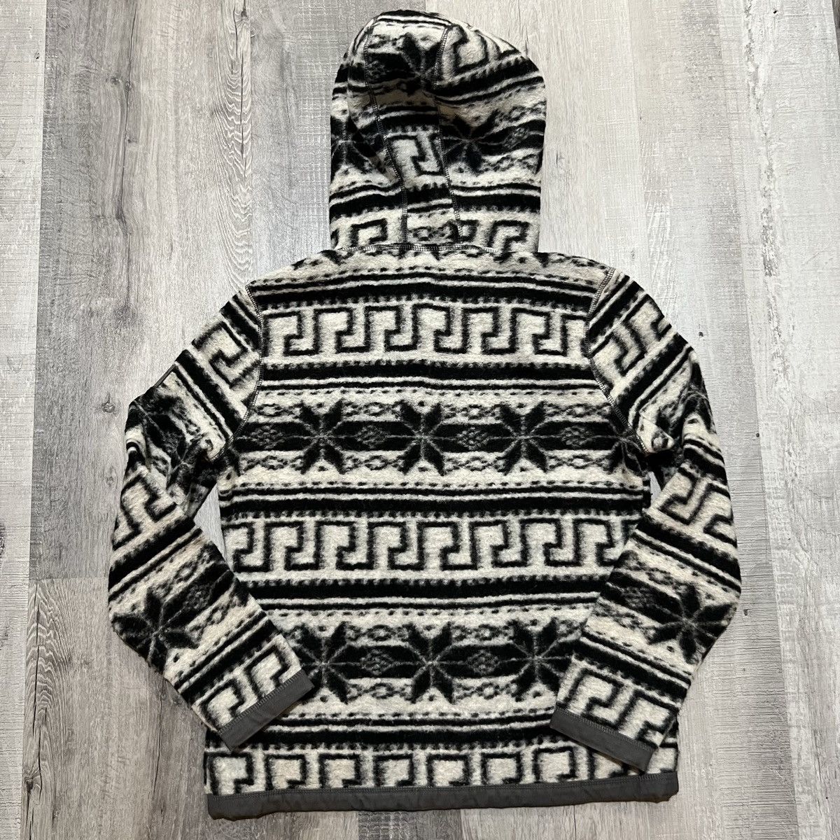 Vintage NorWear Full Zip Wool Black Aztec Striped Norway Jacket Size M / US 6-8 / IT 42-44 - 2 Thumbnail