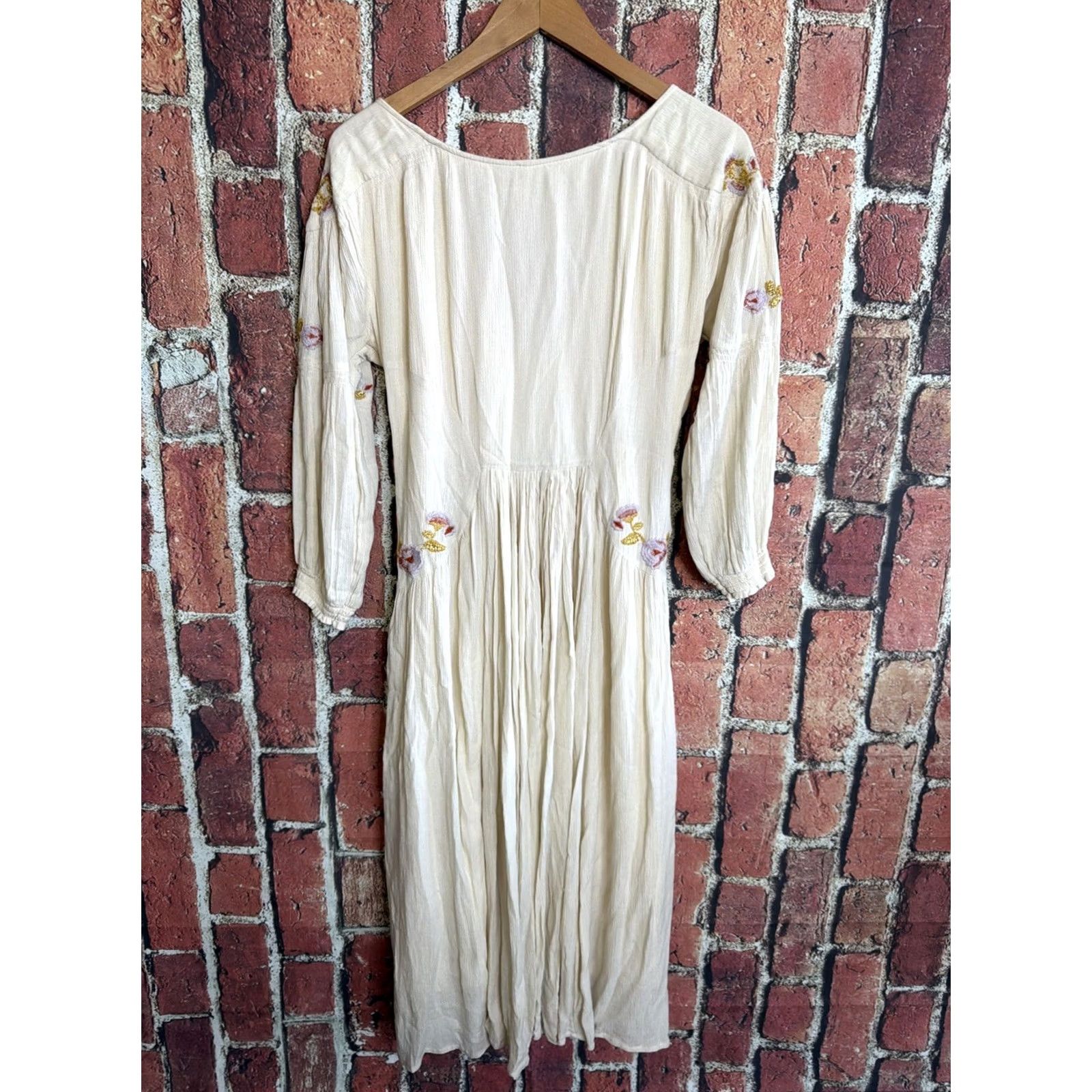 Free People Free People Dress Shirt Bohemian Embroidered Midi Ivory S Boho Chic 3/4 Sleeve V-Neck Button Front Womens Size S / US 4 / IT 40 - 5 Thumbnail