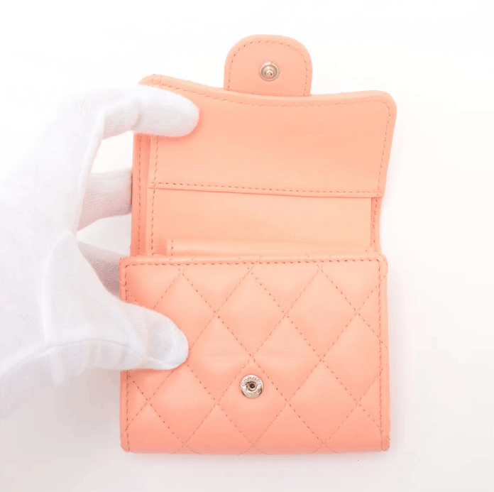 Chanel CC Logo Matelasse Lambskin Compact Wallet Pink Salmon Size ONE SIZE - 3 Thumbnail