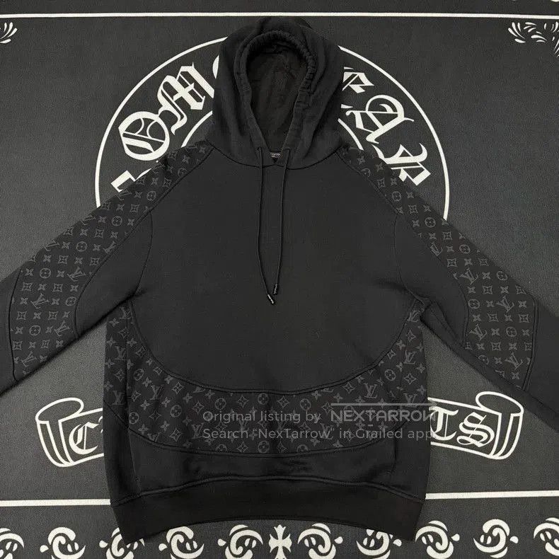 Louis Vuitton LV Black Logo Print Hoodie. Size US L / EU 52-54 / 3 - 1 Thumbnail