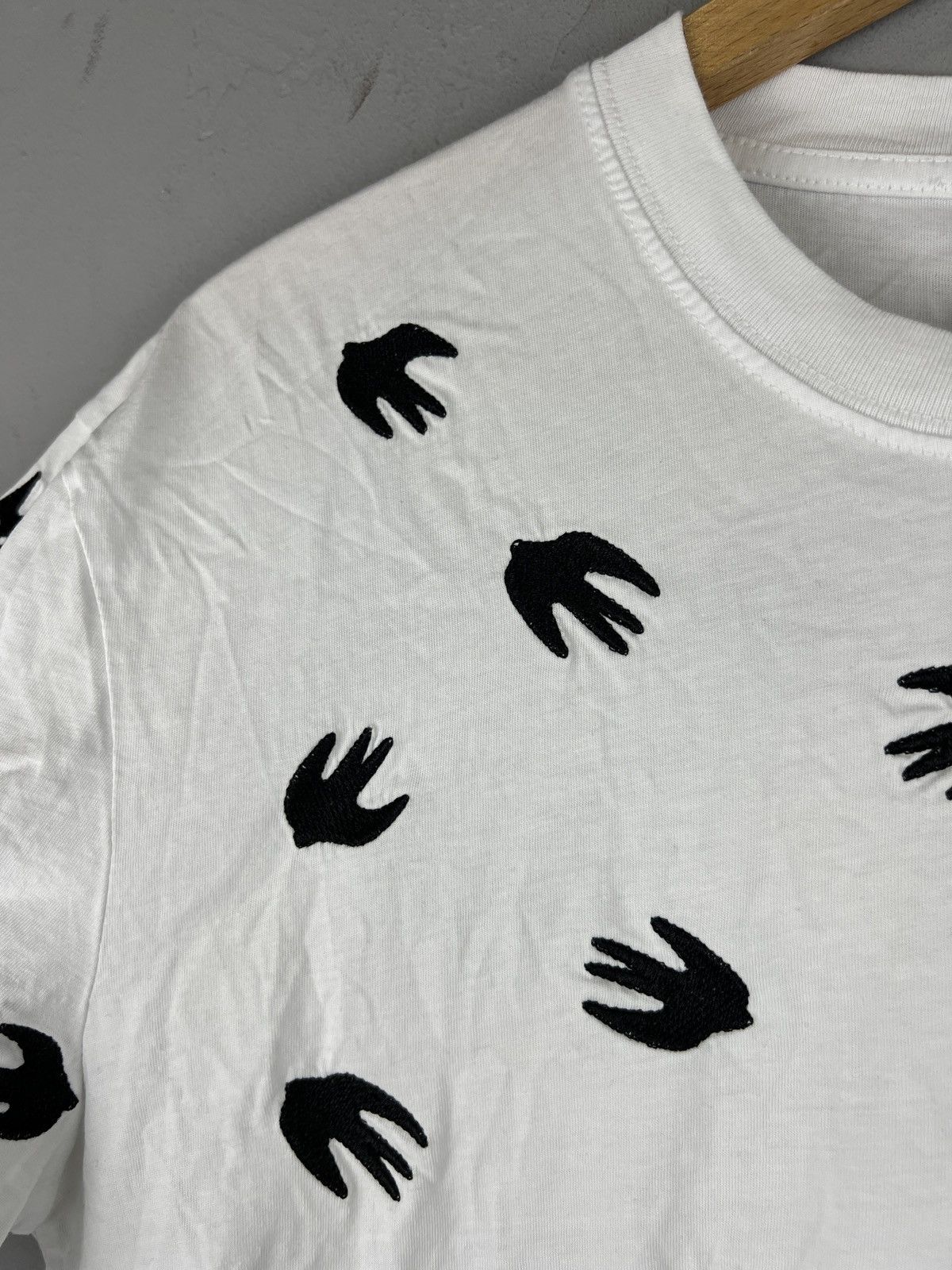 Alexander McQueen MCQ Multiple Birds t shirt Size US L / EU 52-54 / 3 - 4 Thumbnail