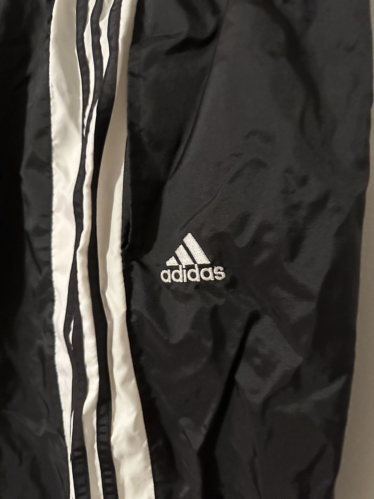 Adidas Vintage Black Adidas Track Sweatpants Size US 34 / EU 50 - 3 Thumbnail