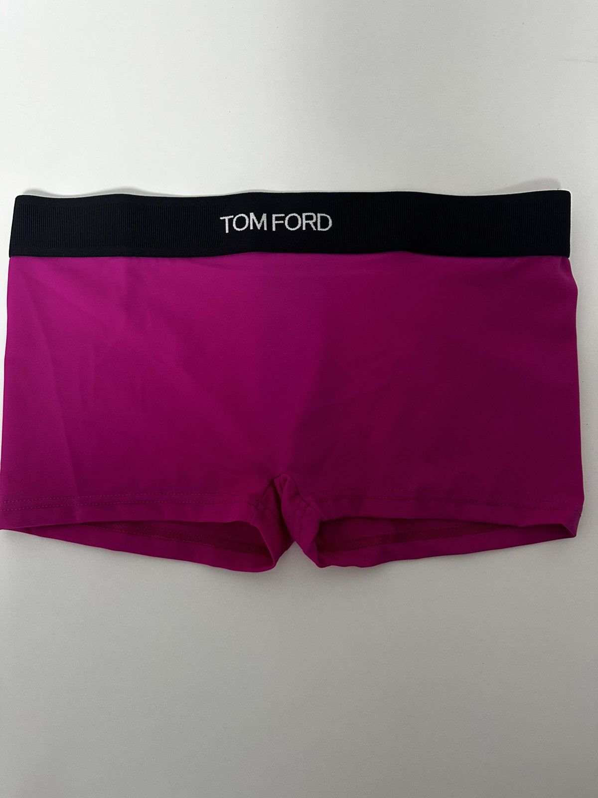 Tom Ford Tom Ford Shorts Size 25" / US 0 / IT 36 - 1 Thumbnail
