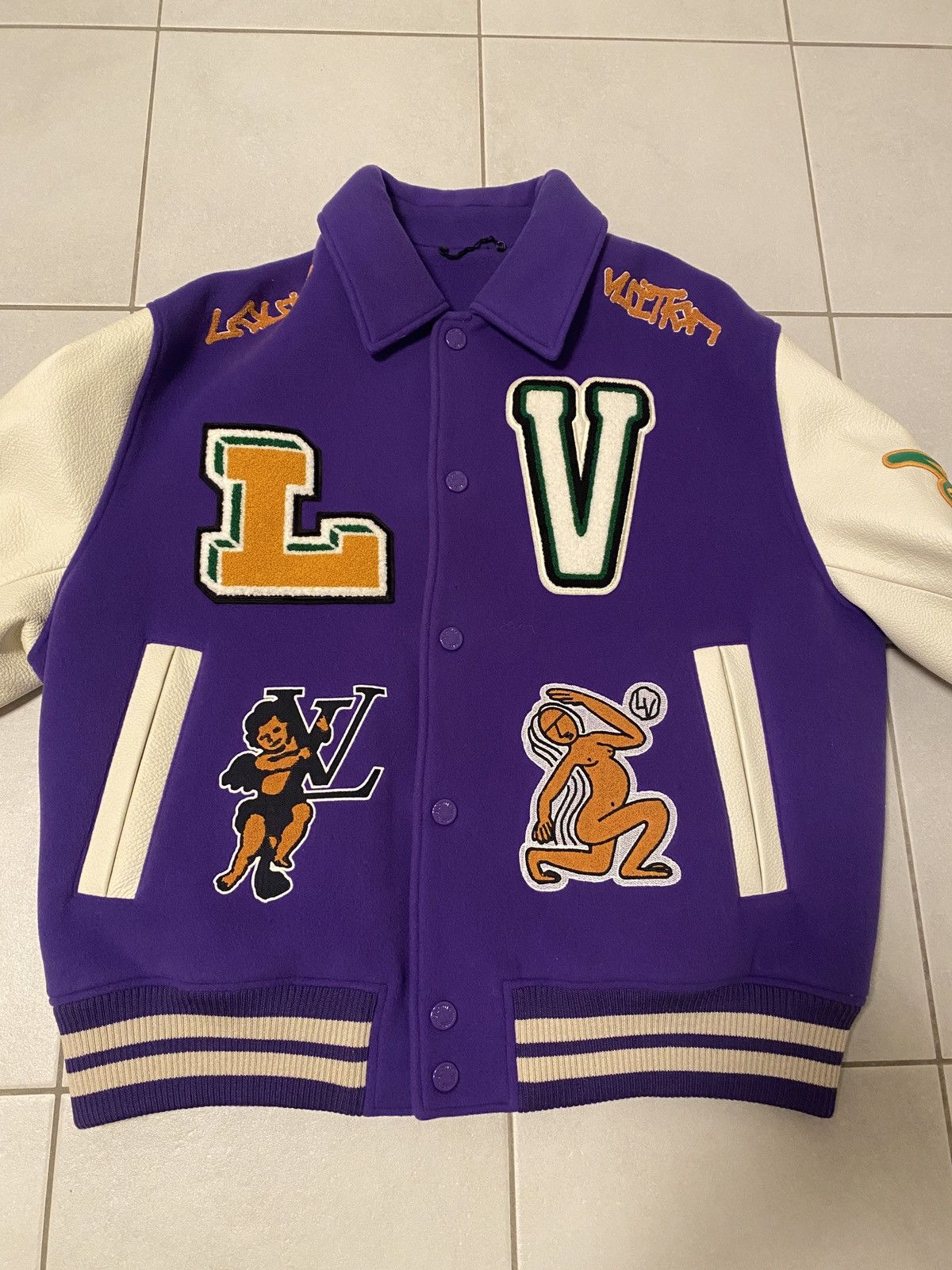 Louis Vuitton × Virgil Abloh Louis Vuitton X Virgil Abloh AW22 purple frog varsity jacket Size US XXL / EU 58 / 5 - 9 Thumbnail