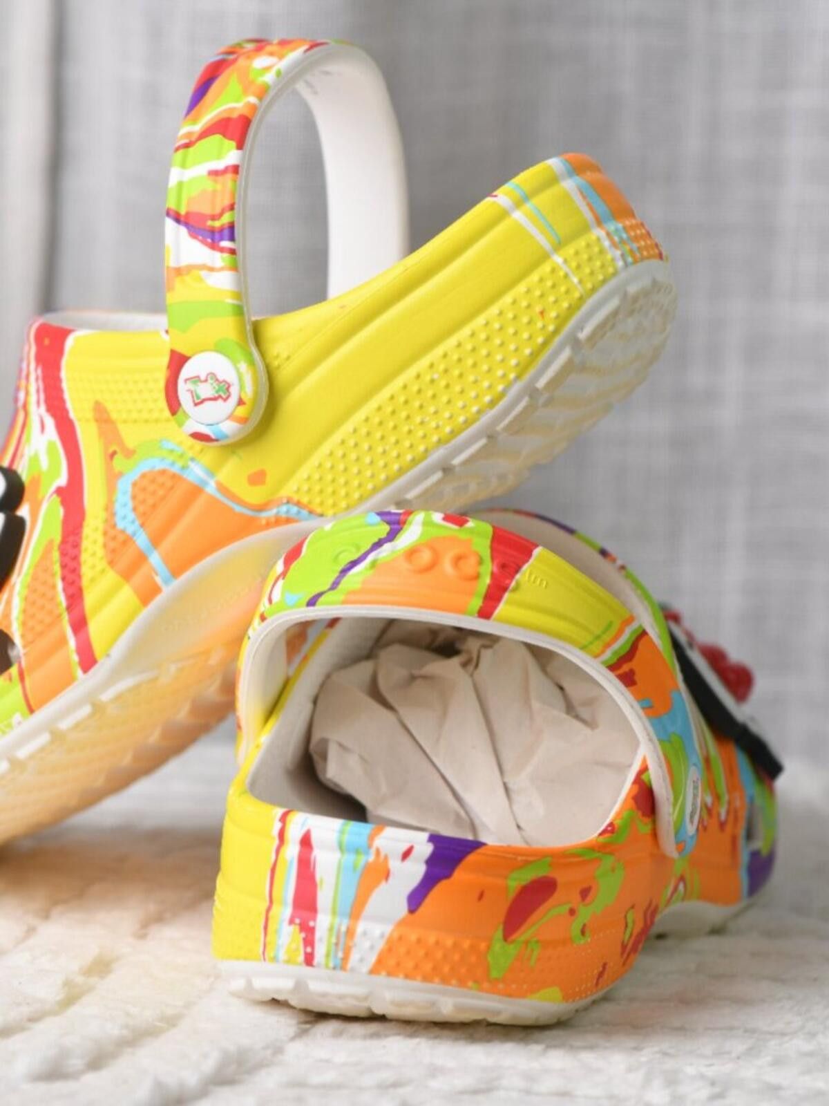Crocs Trix Cereal x Crocs Classic Clog Size US 6 / EU 39 - 7 Thumbnail