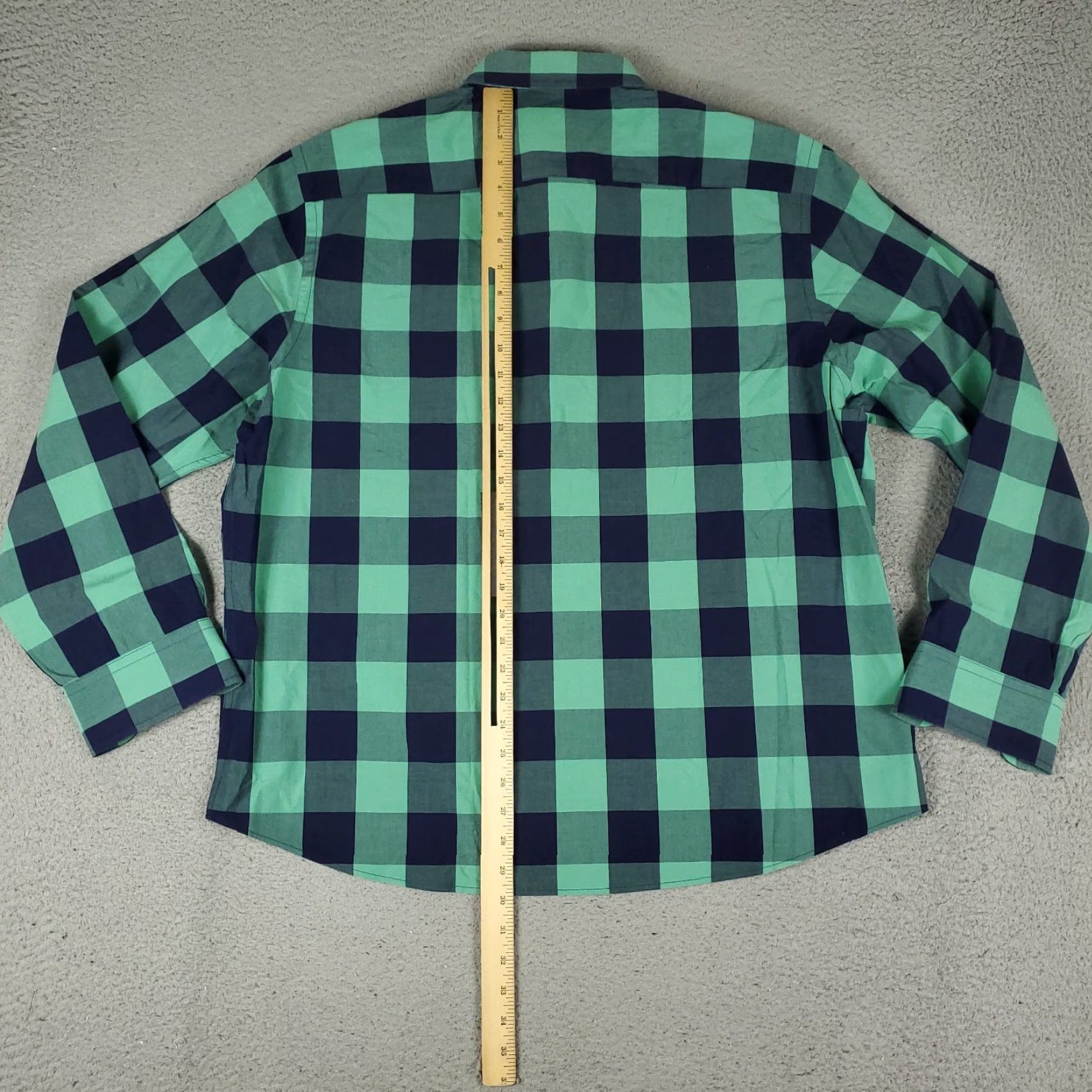 UNTUCKit **Untucked Shirt Men's XL Blue Check Button-Up Long Sleeve** User: Untucked Shirt Men's XL Blue Check Button-Up Long Sleeve Size US XL / EU 56 / 4 - 3 Thumbnail