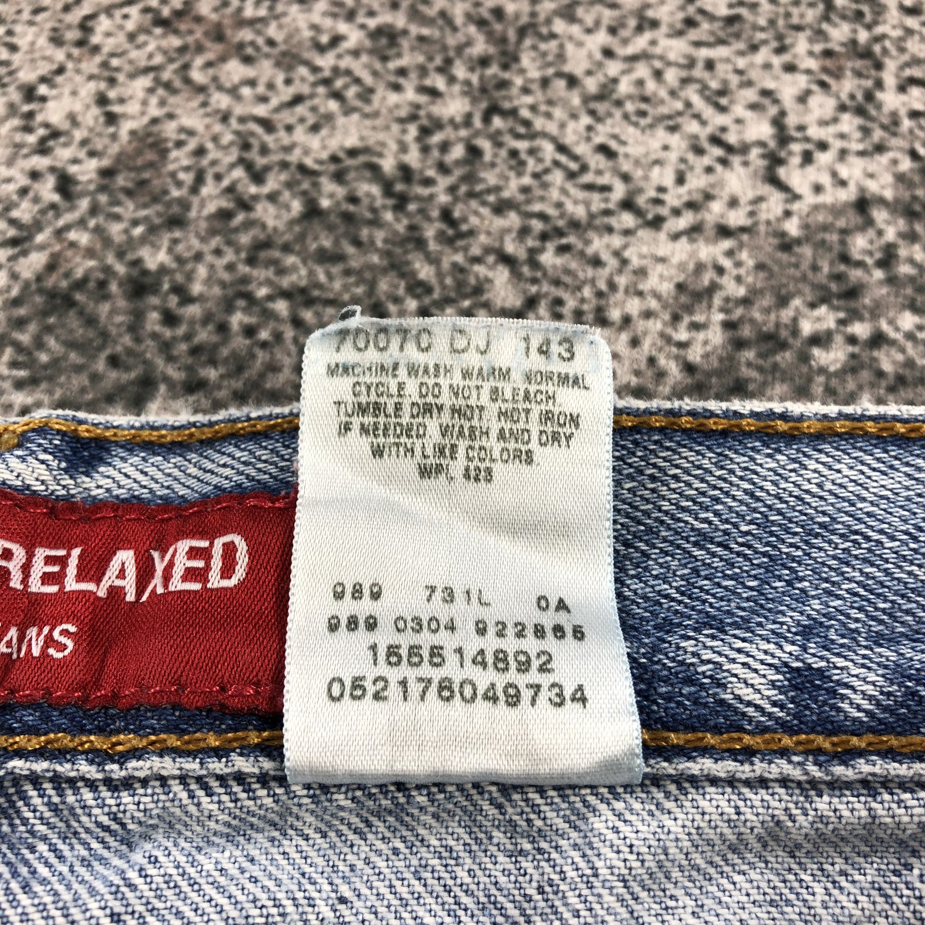 Levi's Vintage Levis 550 Jeans Faded Blue Denim KJ847 Size 33" - 14 Thumbnail