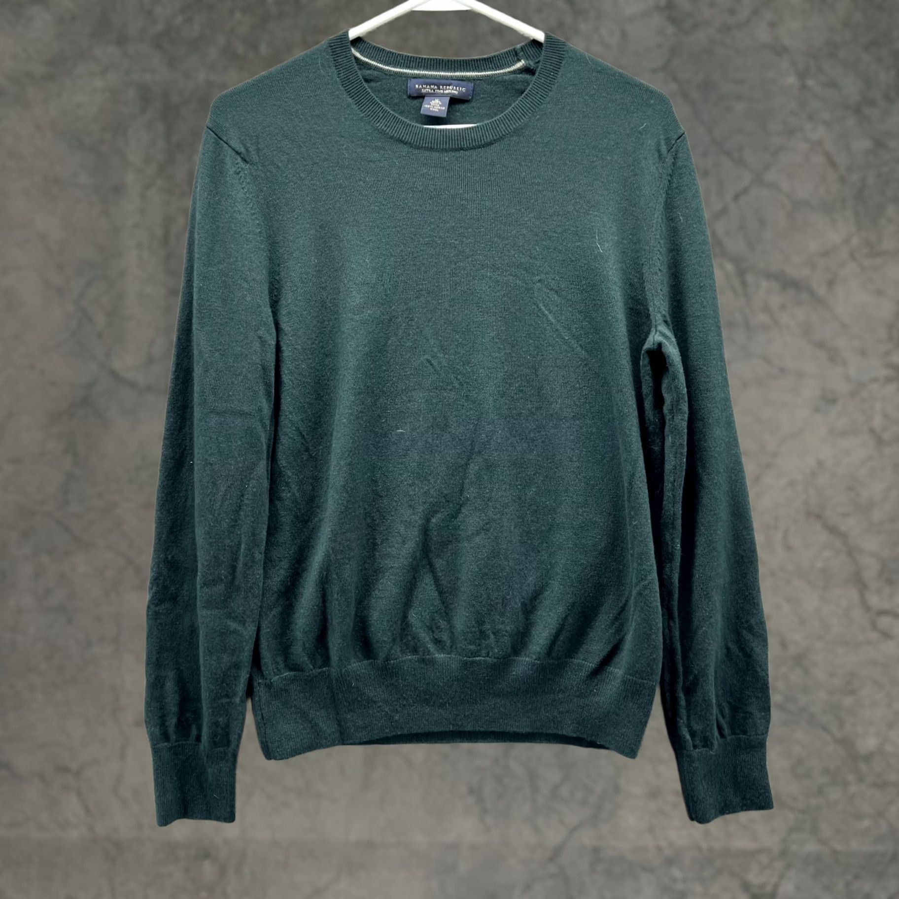 Banana Republic Banana Republic Sweater Men Medium Adult Green Wool Crew Neck Pullover Size US M / EU 48-50 / 2 - 1 Thumbnail