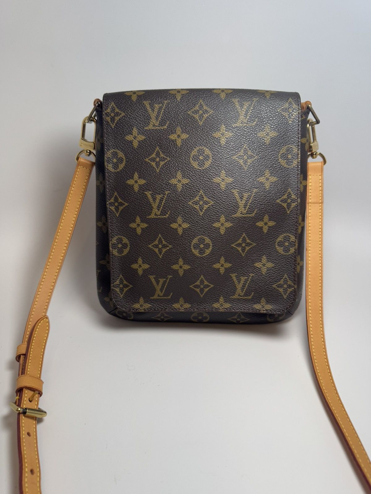 Louis Vuitton Louis Vuitton Musette Salsa PM Monogram Crossbody Size ONE SIZE - 1 Thumbnail