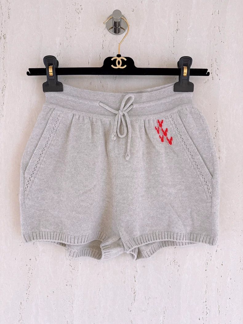 Loro Piana LORO PIANA sizeXS Gray baby cashmere shorts Size 28" / US 6 / IT 42 - 1 Thumbnail