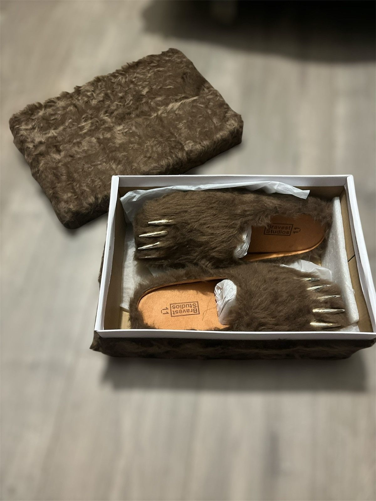 Bravest Studios 🐻Bear Claw Mules | Brown Size US 11 / EU 44 - 1 Thumbnail