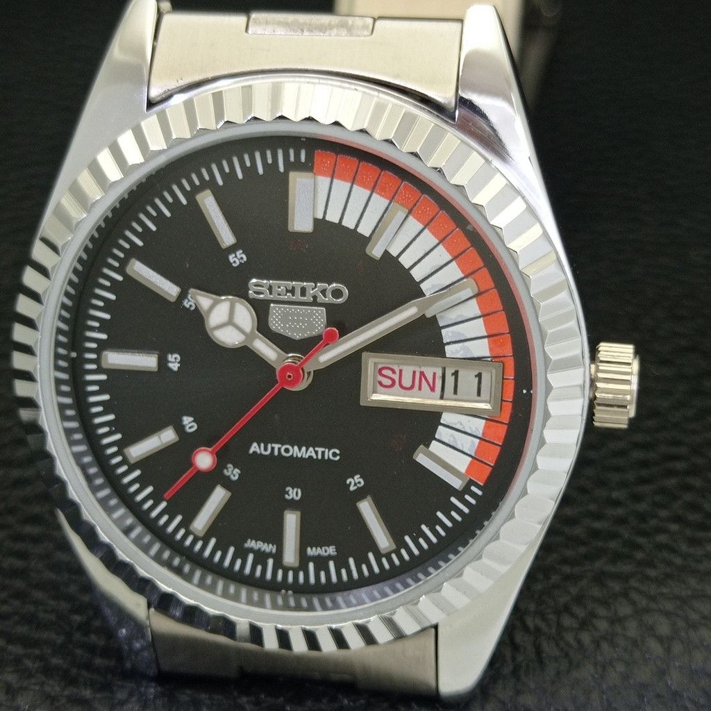 Seiko REFURBISHED VINTAGE SEIKO 5 AUTO JAPAN MENS WATCH a440719 Size 38 - 3 Thumbnail