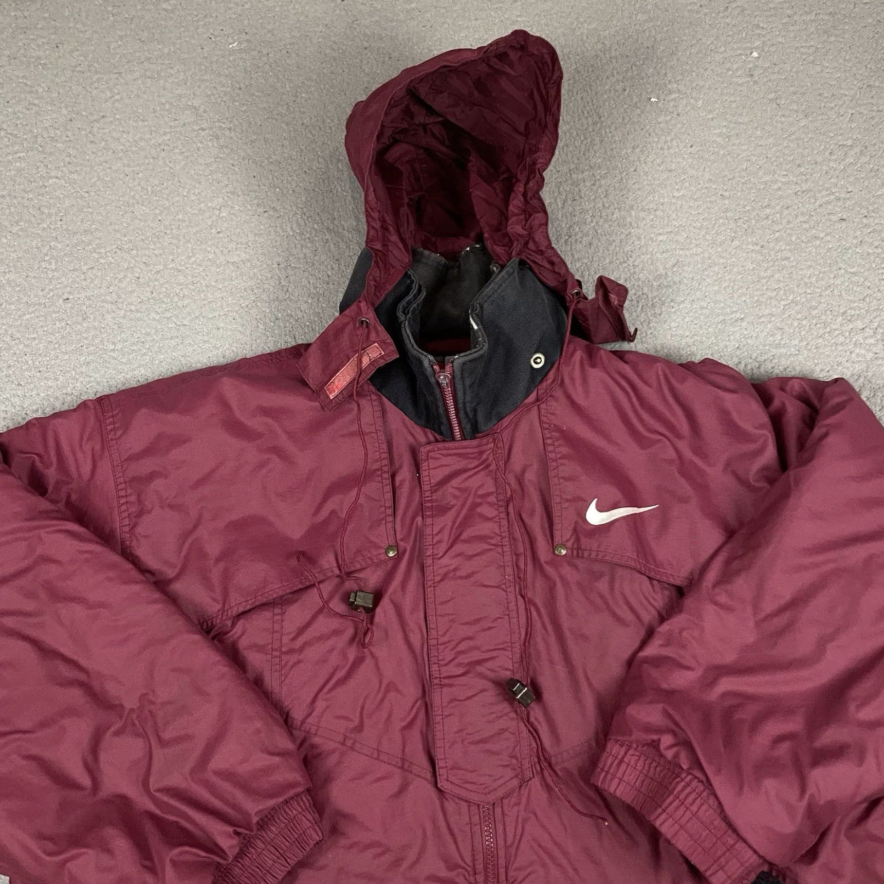 Nike VINTAGE Nike Jacket Adult XL Red Big Swoosh Collar Full Zip Windbreaker Rare Vtg Size US XL / EU 56 / 4 - 2 Thumbnail