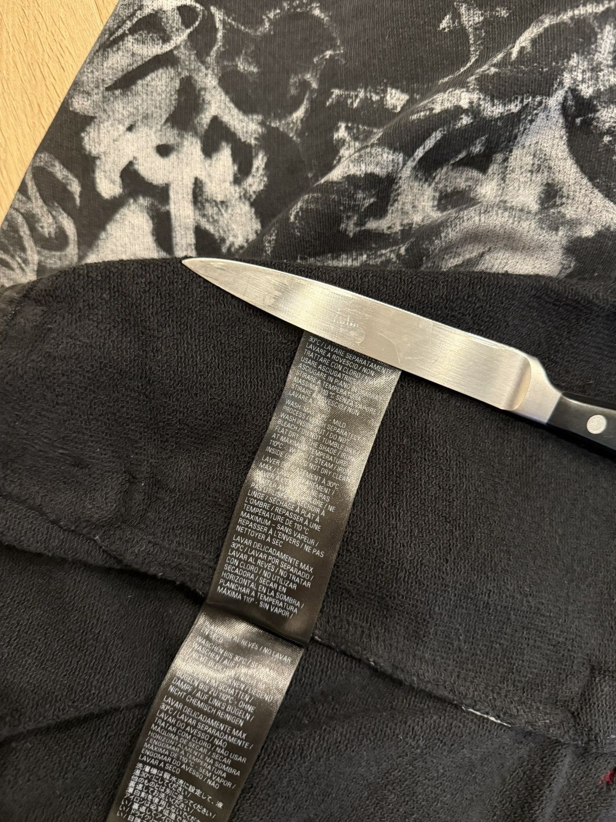 Balenciaga Balenciaga Black Skater Graffiti Sweatpants Size US 32 / EU 48 - 6 Thumbnail