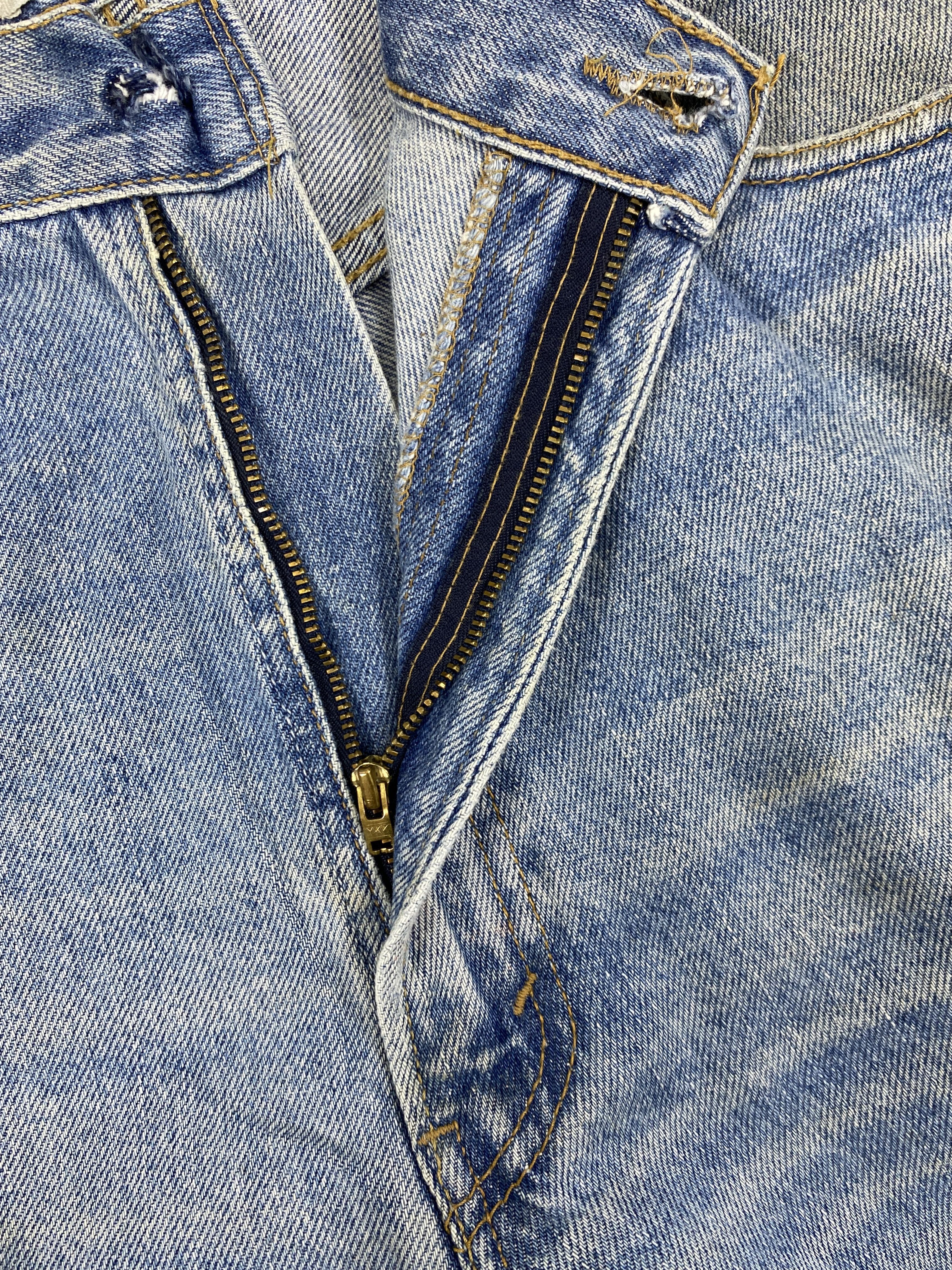 Japanese Brand Dirty Used Blue Vintage Levi's 550 41x31.5 Denim -JN1895 Size US 41 - 7 Thumbnail