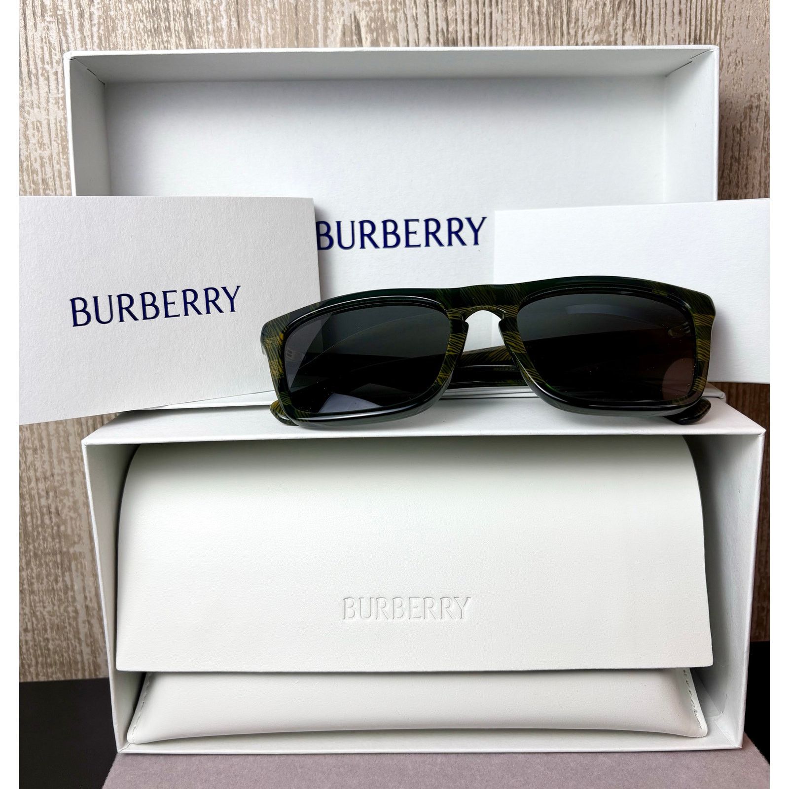 Burberry NEW Burberry Green Novacek Sunglasses (BE4434) Size ONE SIZE - 1 Thumbnail