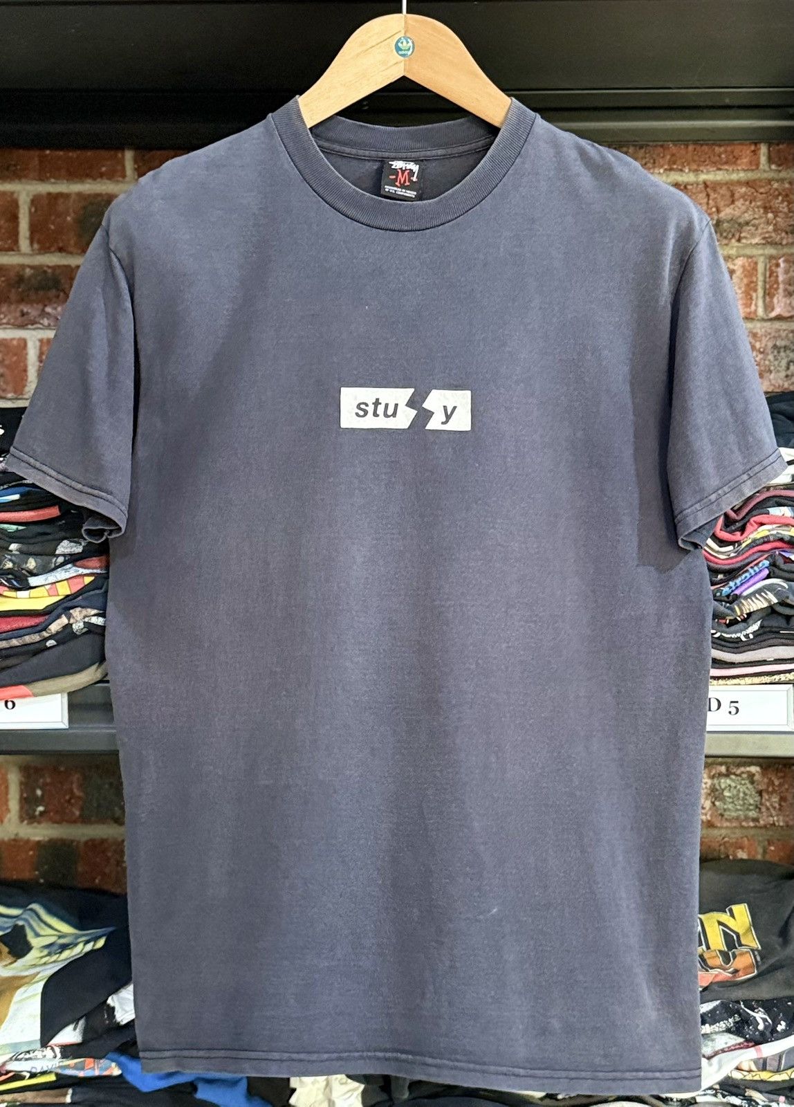 Stussy Thrashed Vintage Stussy Box Logo Sun Faded Tee Size US M / EU 48-50 / 2 - 1 Thumbnail