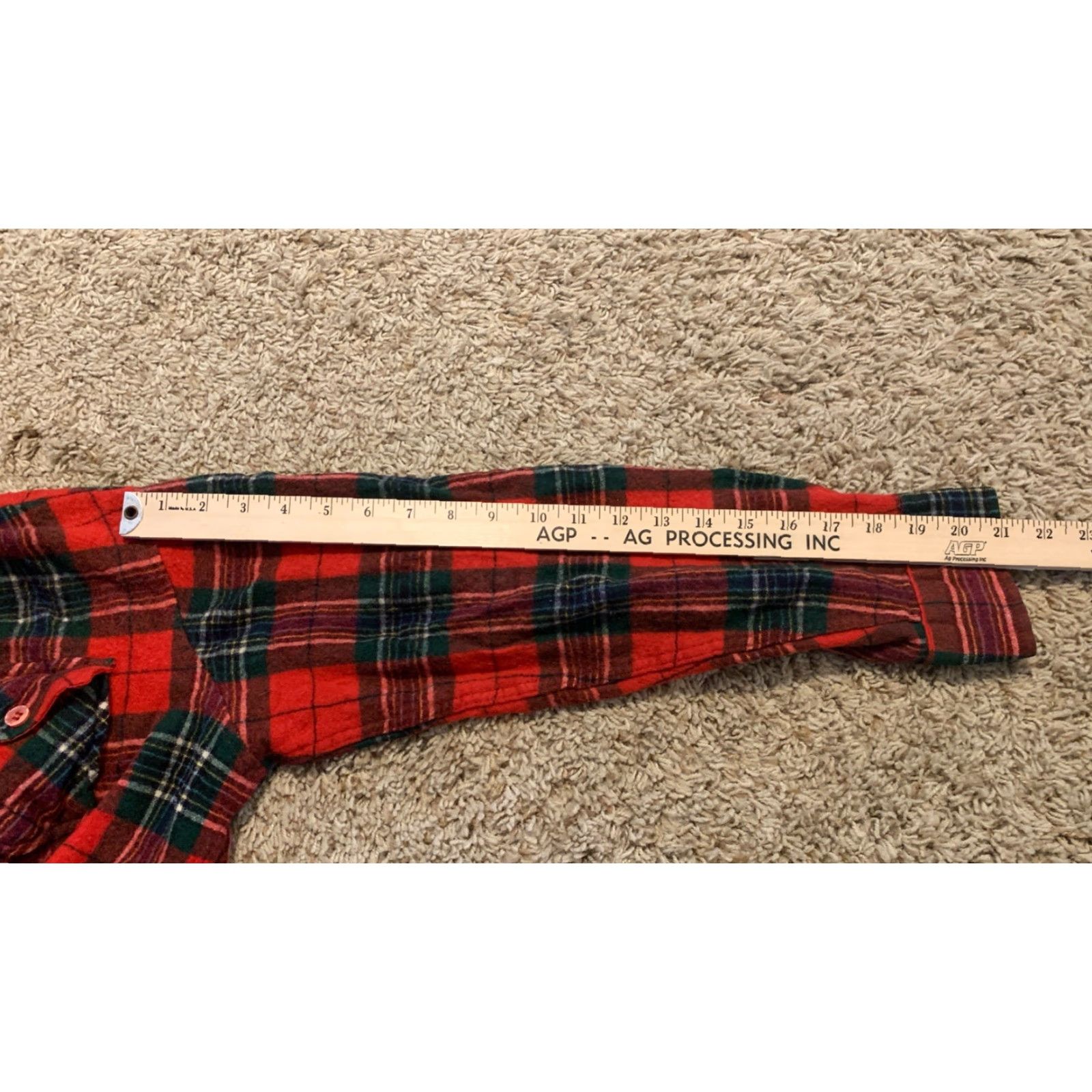 Vintage VINTAGE Montgomery Ward Flannel Shirt Plaid Red Button-Front Mens M Long Sleeve Casual 16-16.5 Tall Large Look Hippy Size US M / EU 48-50 / 2 - 6 Thumbnail