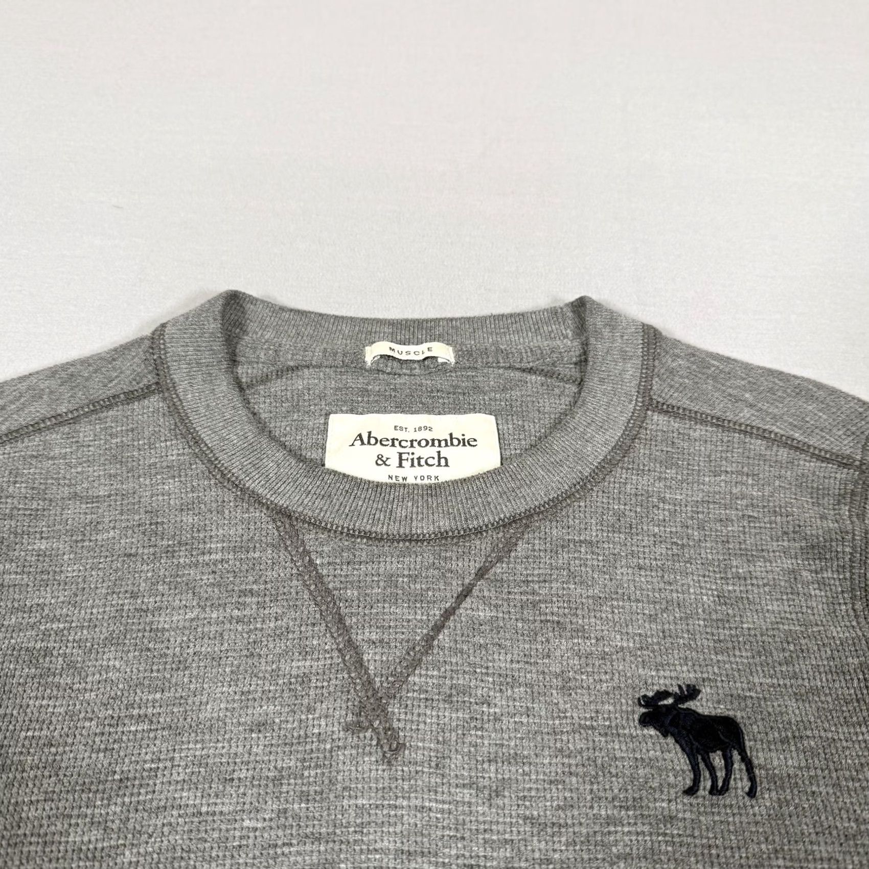 Abercrombie & Fitch Abercrombie & Fitch Shirt Men M Gray Waffle Knit Thermal Slim Fit Crew Neck Embroidered Logo Classic Casual Size US M / EU 48-50 / 2 - 3 Thumbnail