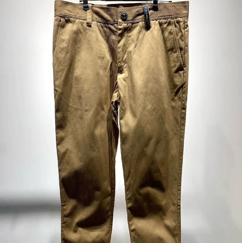 Burberry Burberry Casual Cotton Trousers in Khaki Size US 44 / EU 60 - 1 Thumbnail