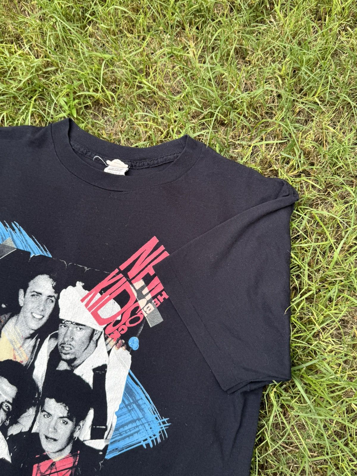 New Kids On The Block New Kids on The Block Vintage 1990 T-shirt Size US L / EU 52-54 / 3 - 5 Thumbnail