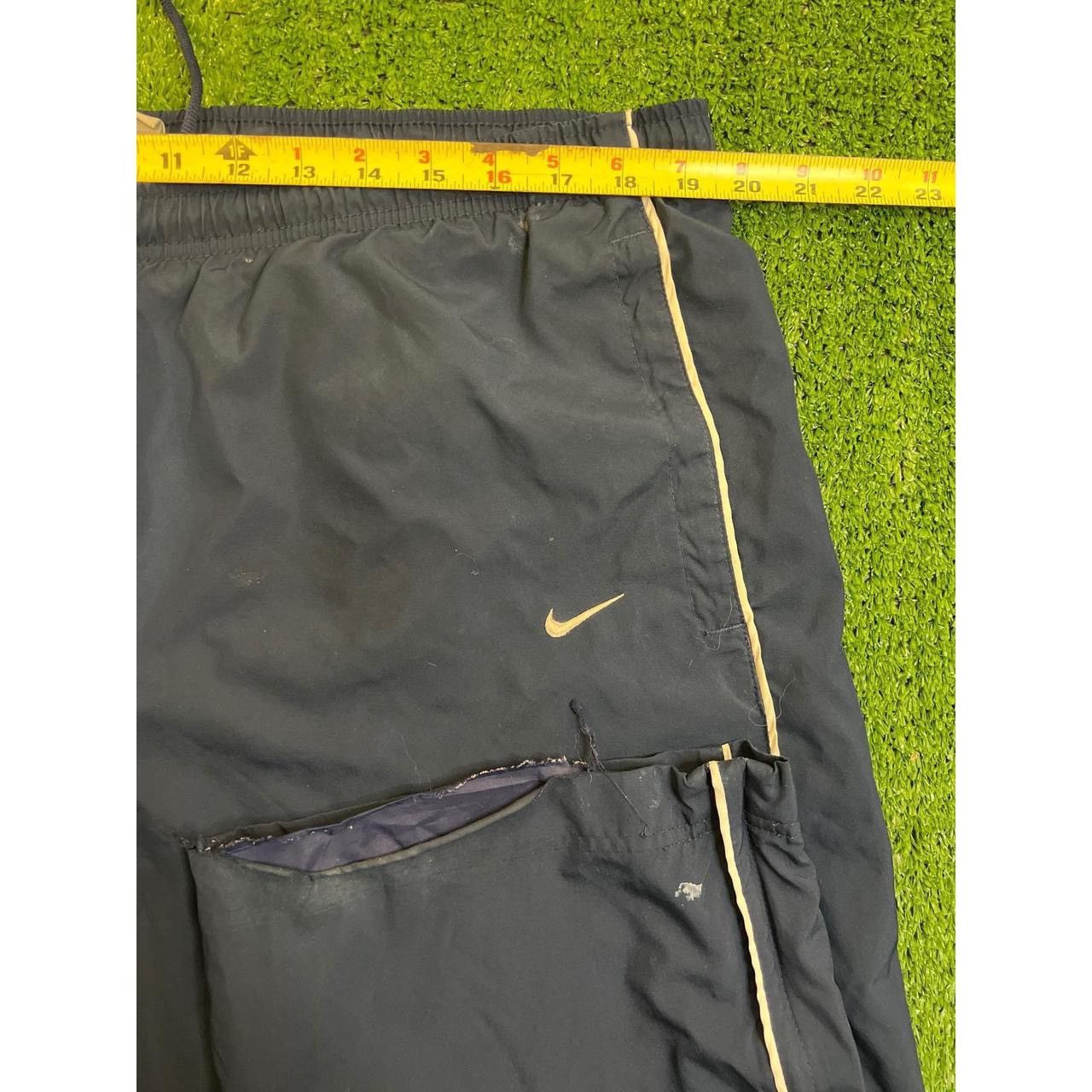 Nike Vintage Nike Baggy Swooshie Track Pants Mens XL Navy Blue Size US 32 / EU 48 - 6 Thumbnail