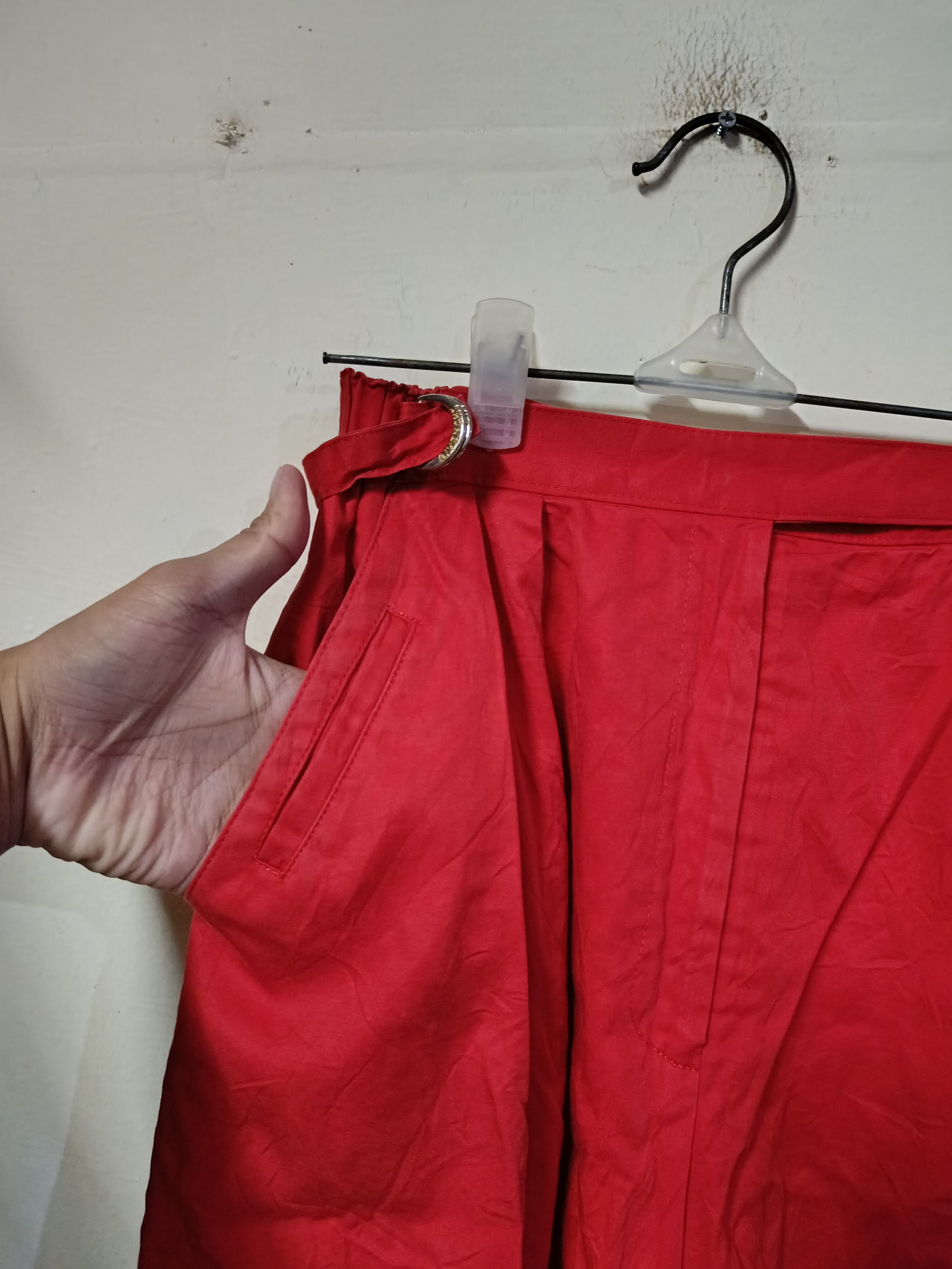 Givenchy Givency play vintage red shorts Size 25" / US 0 / IT 36 - 4 Thumbnail