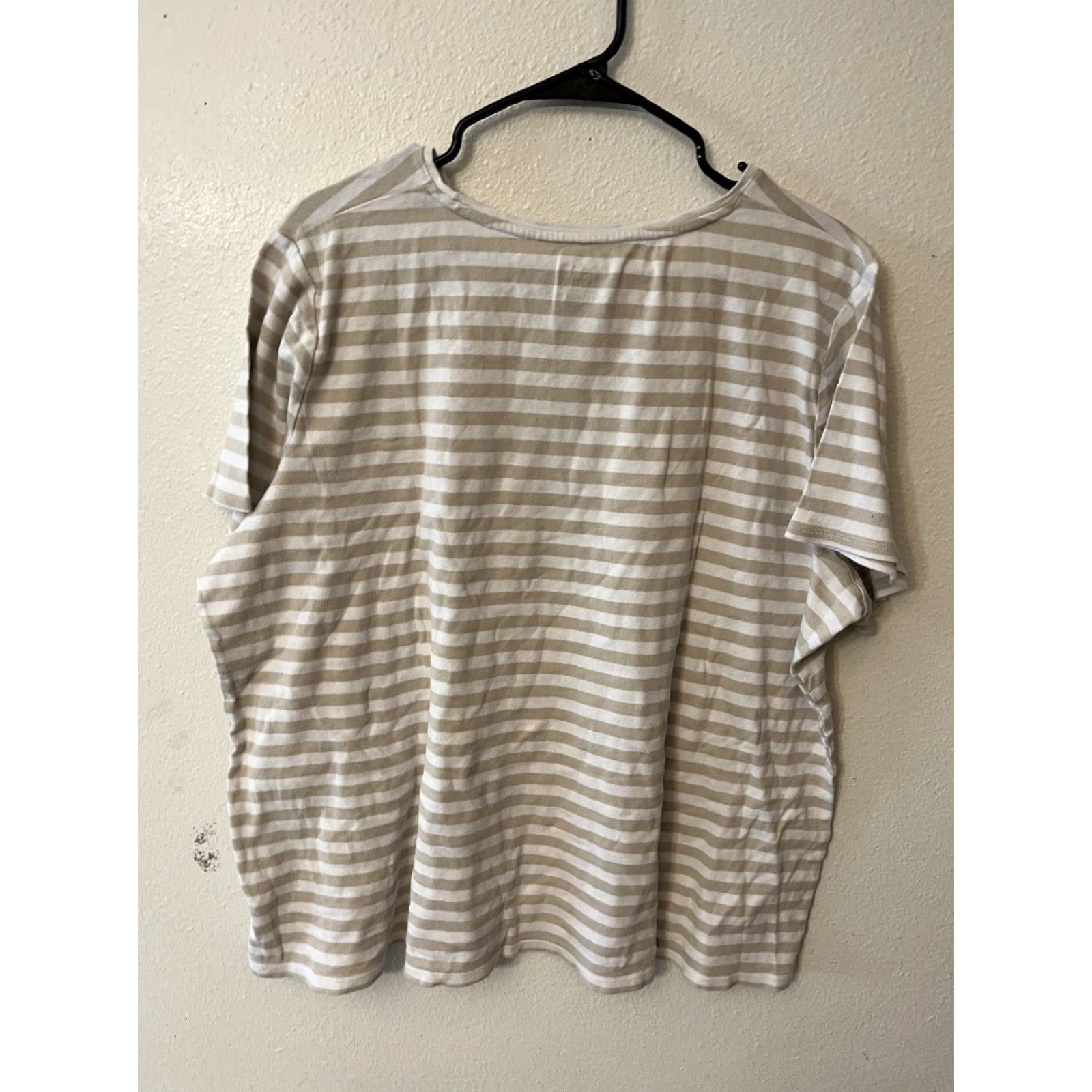 Croft & Barrow Croft & Barrow T-Shirt Women's Beige Striped 2X Short Sleeve Crew Neck 100% Cotton Classic Tee Plus Size Mens Women? Size XXL / US 16-18 / IT 52-54 - 2 Thumbnail