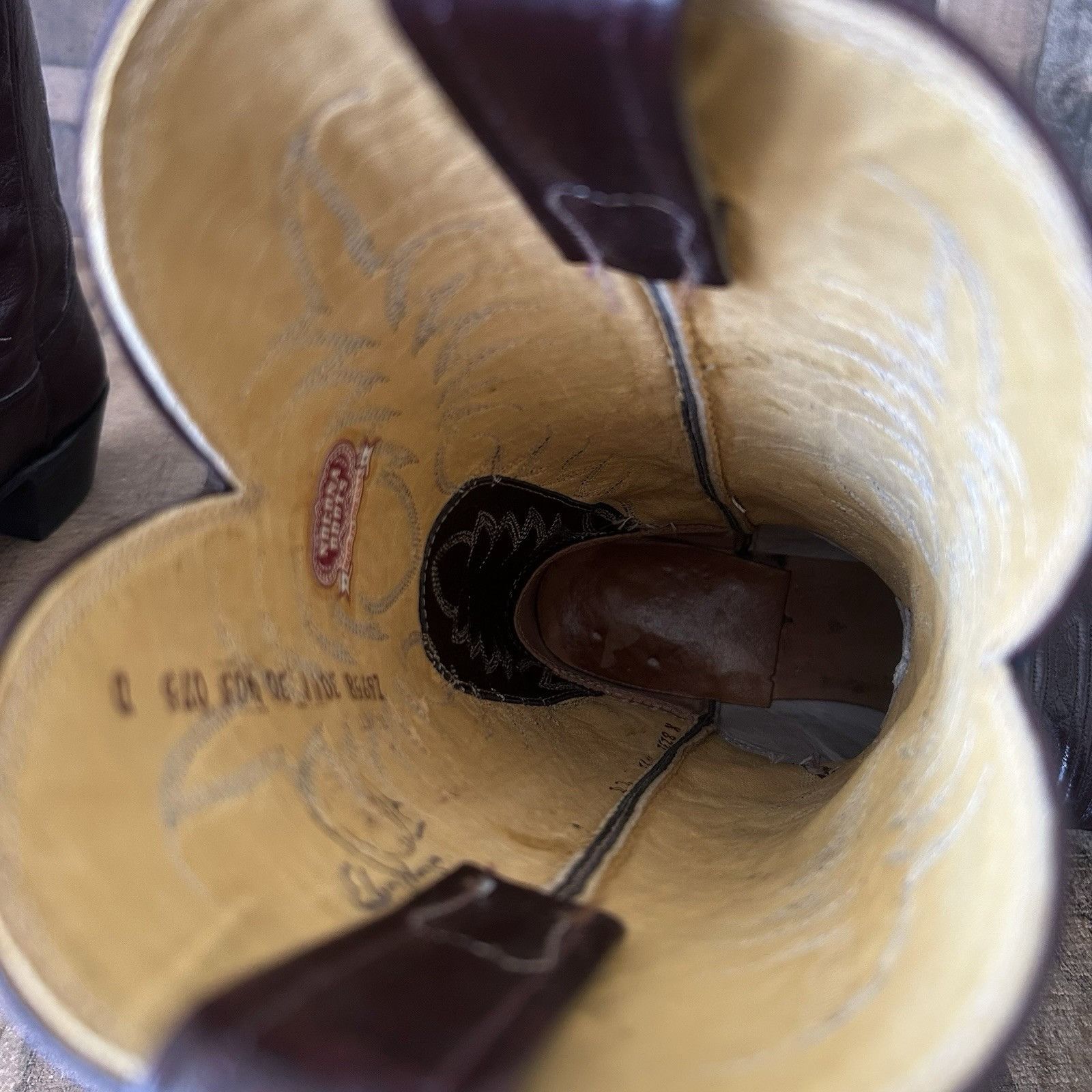 Nocona Boots Nocona Vintage Burgundy Western Cowboy Boots Mens 7.5 D Size US 7.5 / EU 40-41 - 8 Thumbnail