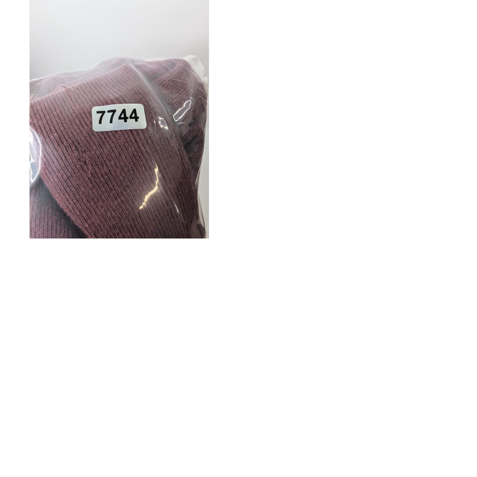 Champion VINTAGE Champion Reverse Weave Hoodie USC Trojans Football 80s 90s College USA Made Sz M Maroon Unisex Adults Boys Womens Size US M / EU 48-50 / 2 - 9 Thumbnail