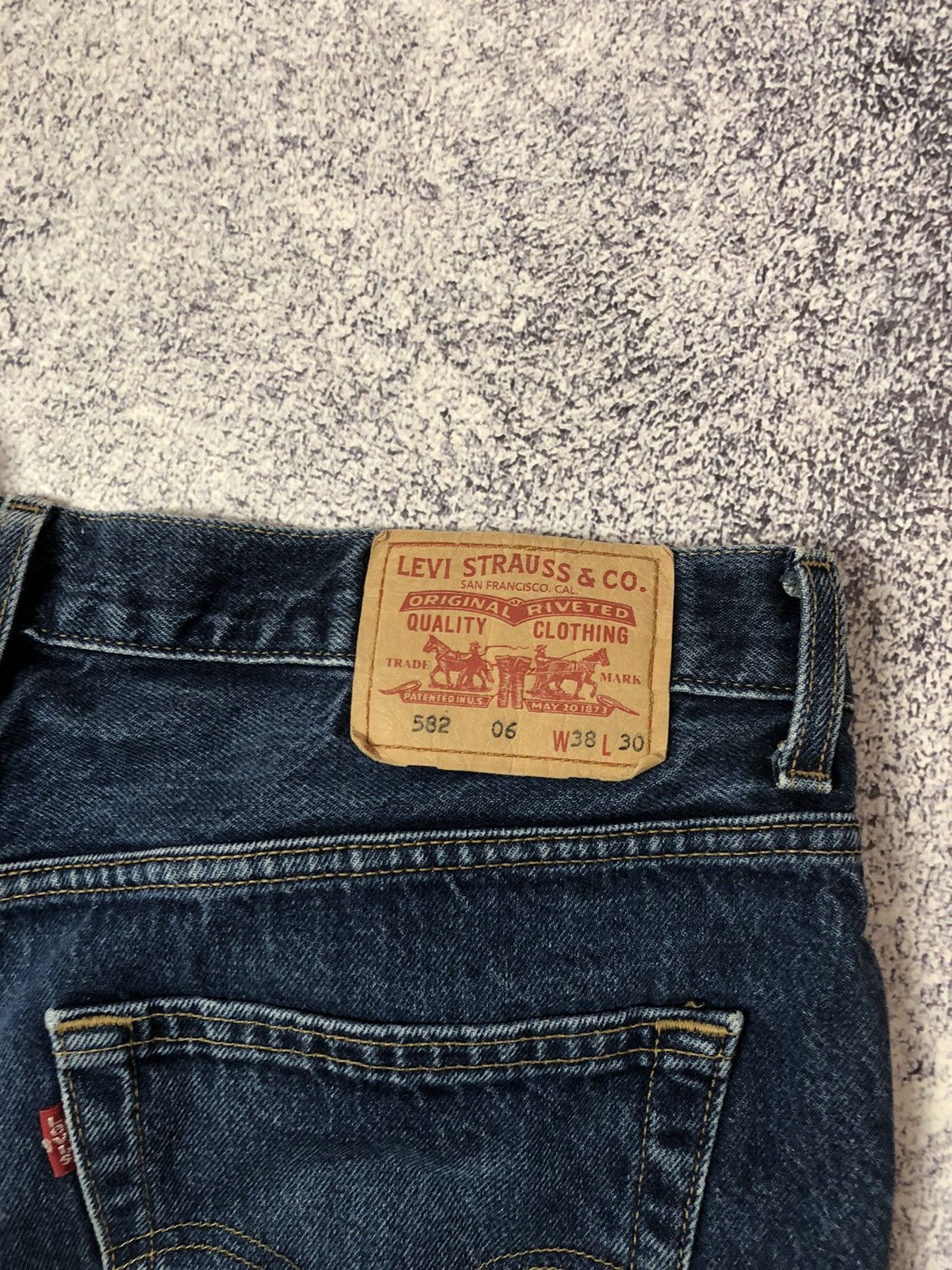 Levi's Men’s casual pants Levi’s vintage jeans size 38 y2k Size US 38 / EU 54 - 10 Thumbnail
