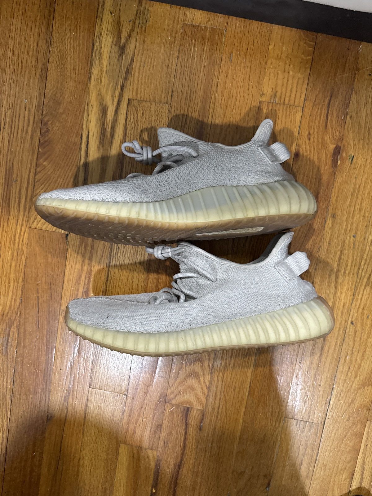 Adidas × Kanye West Yeezy 350 v2 Sesame Size US 12 / EU 45 - 2 Thumbnail