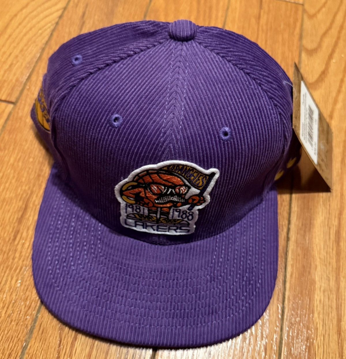 Mitchell & Ness Lakers, Kurt Rambis Mitchell Ness snapback corduroy Size ONE SIZE - 2 Thumbnail