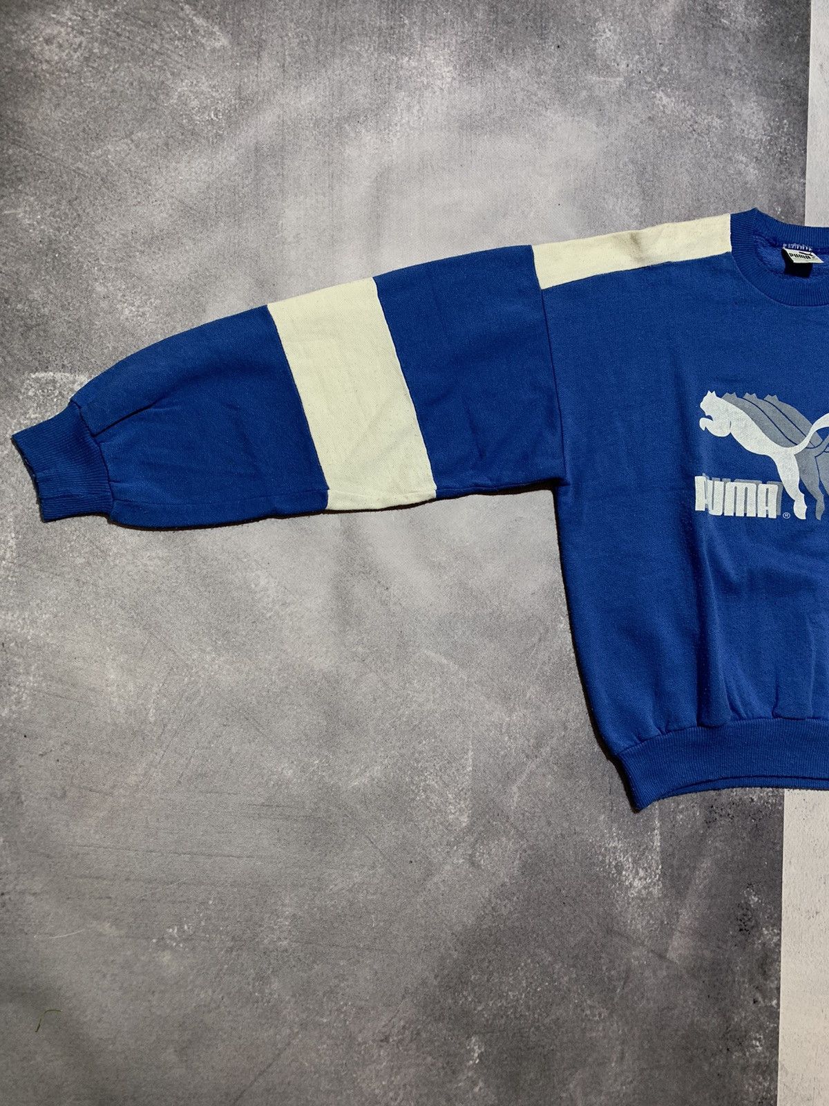 Puma × Vintage Vintage 90s Puma big logo sweatshirt streetwear style size M Size US M / EU 48-50 / 2 - 2 Thumbnail