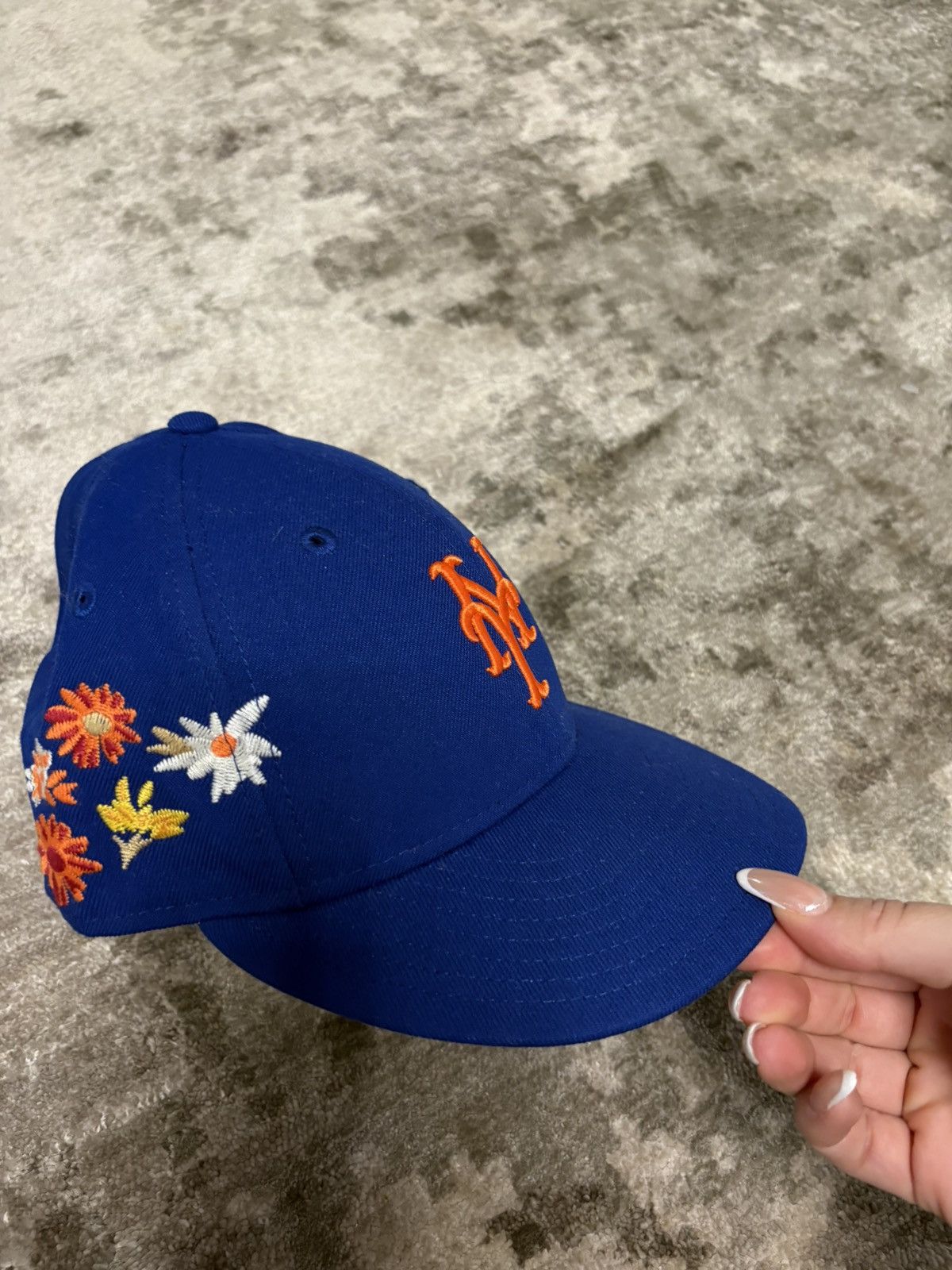 Kith × New Era Kith & New Era For Mets Floral 59Fifty Low Profile 'Current' Size ONE SIZE - 13 Thumbnail
