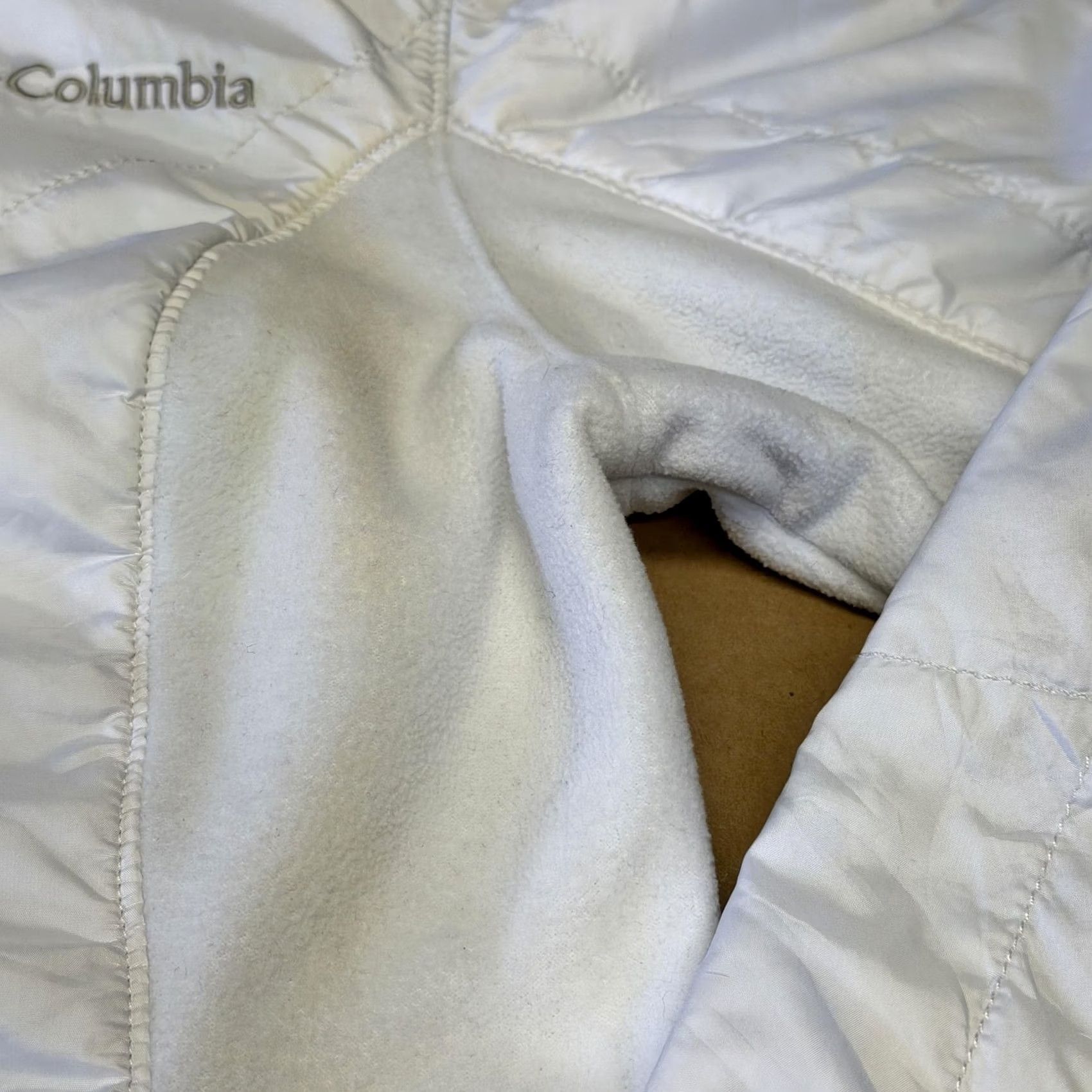 Vintage Columbia XS White Quilted Fleece Jacket Women Size XS / US 0-2 / IT 36-38 - 7 Thumbnail