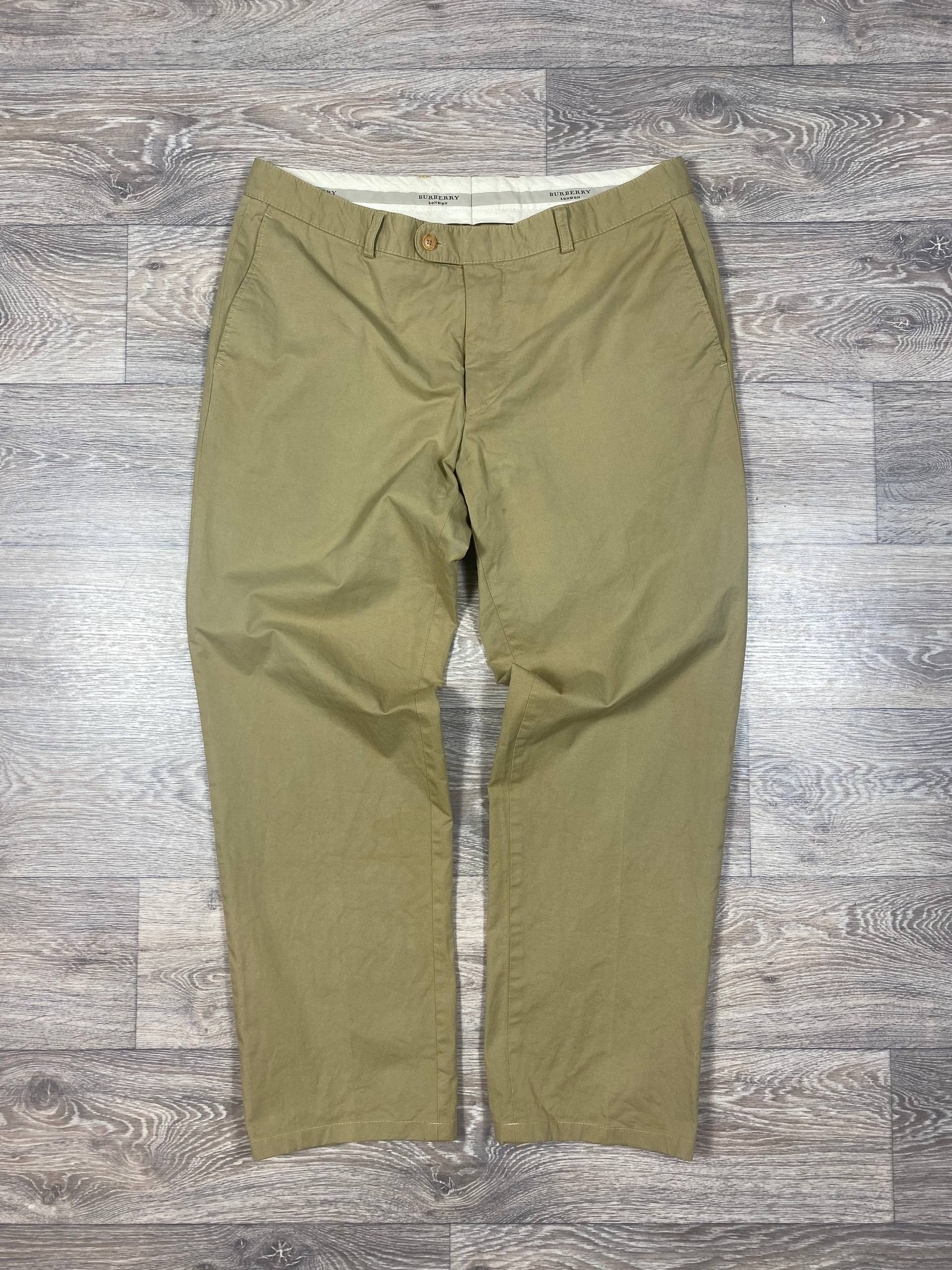 Burberry Vintage 90s Burberrys Beige Cotton pleated men's trousers Size US 38 / EU 54 - 1 Thumbnail