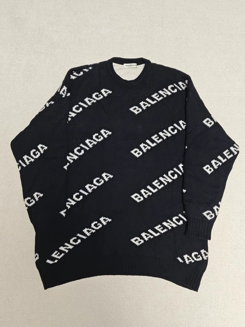 Balenciaga Balenciaga Full-print knit jacquard logo sweater 2502-Nexta Size US XS / EU 42 / 0 - 1 Thumbnail