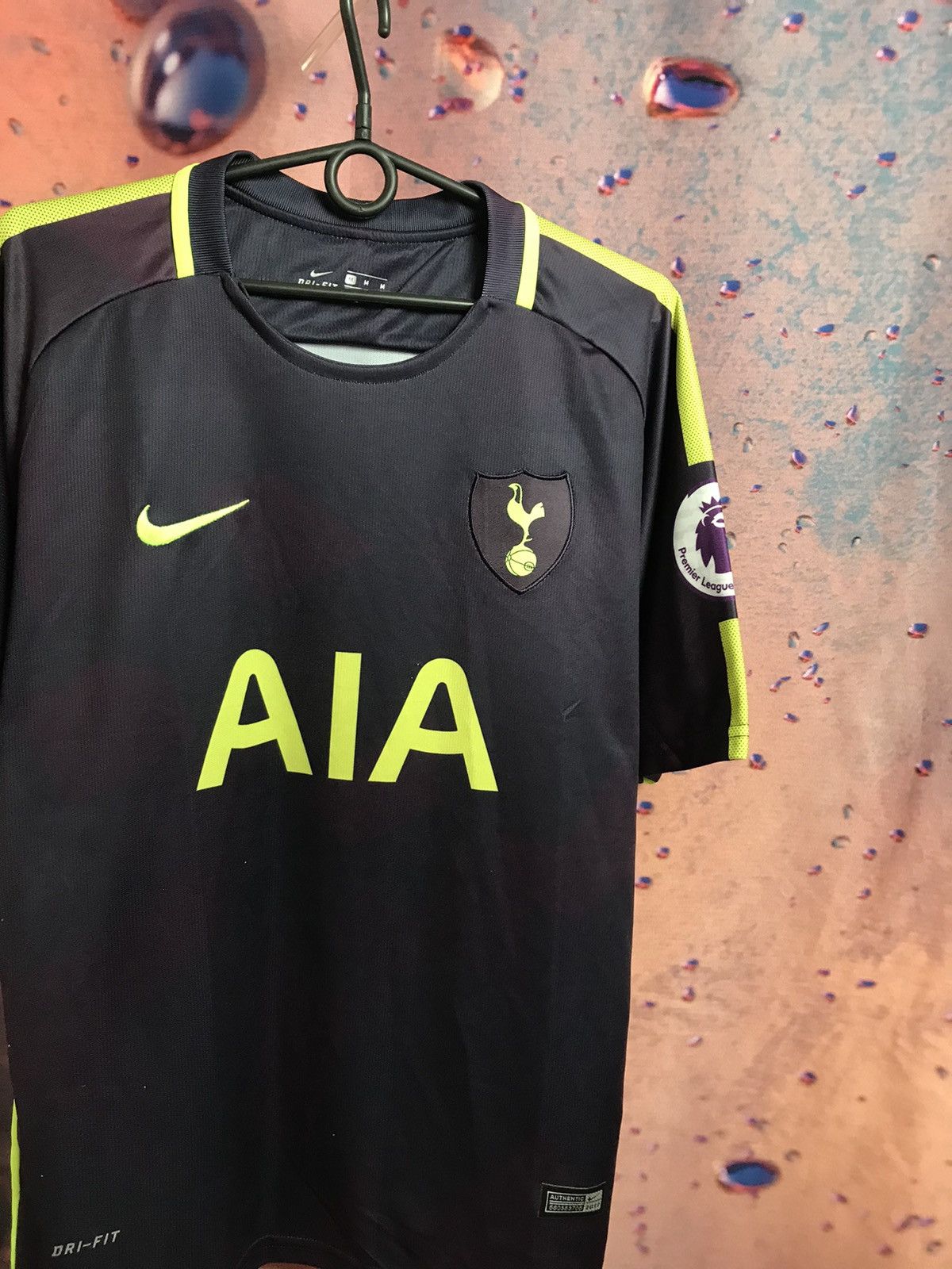 Vintage Tottenham Hotspur streetwear soccer jersey Size US M / EU 48-50 / 2 - 1 Thumbnail