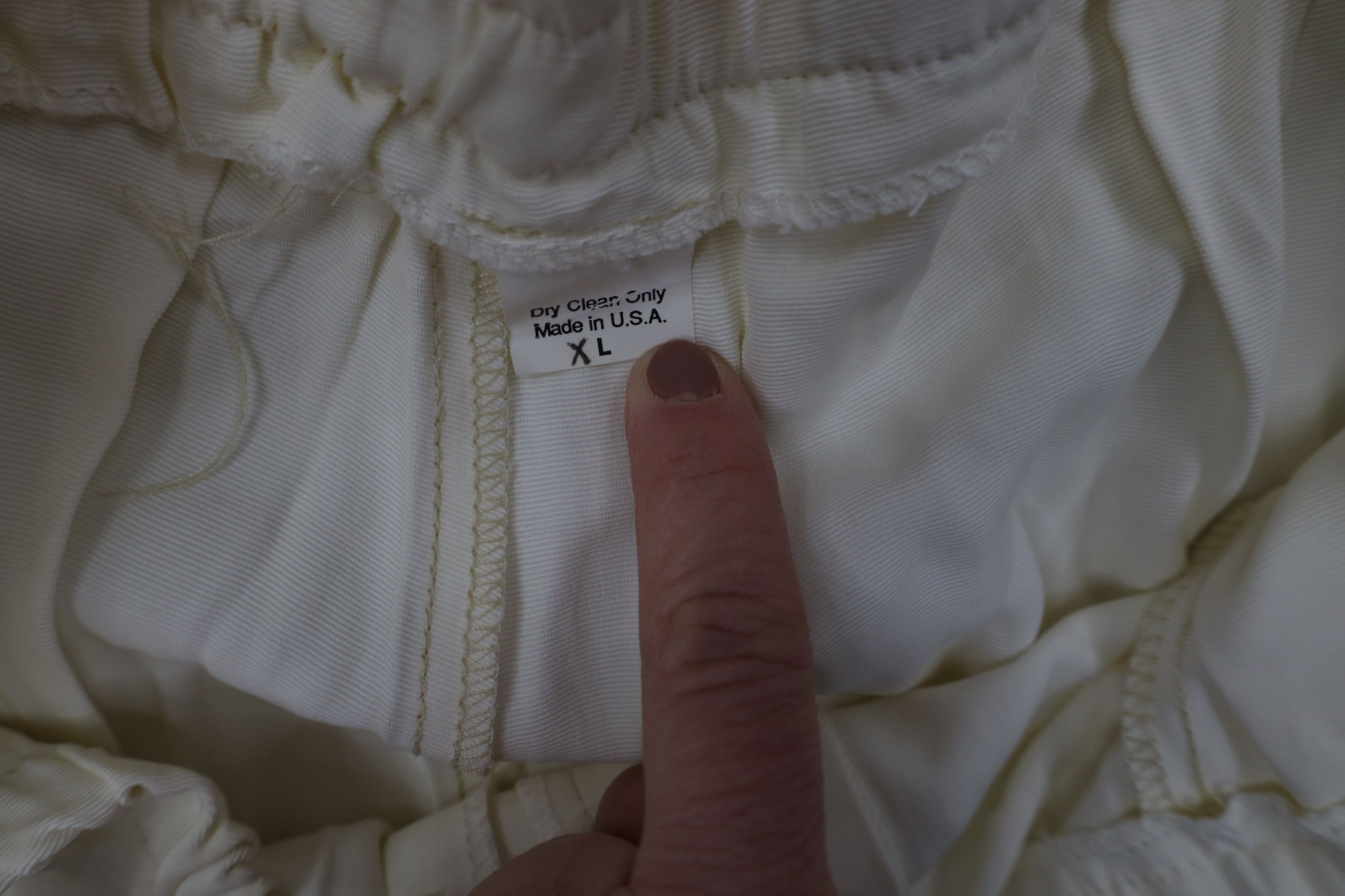 Vintage Vintage 90s Streetwear Gabardine Knit Baggy Shorts Cream USA Size US 36 / EU 52 - 10 Thumbnail