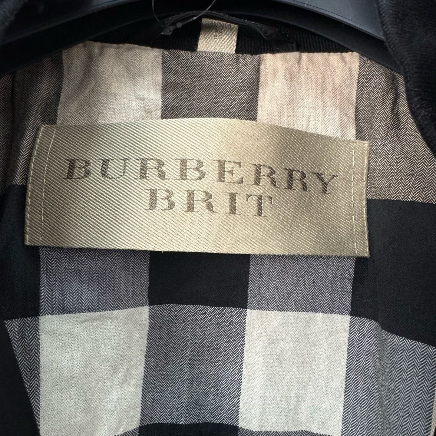Burberry Burberry Printed Equestrian Check Jacket Size US XL / EU 56 / 4 - 5 Thumbnail