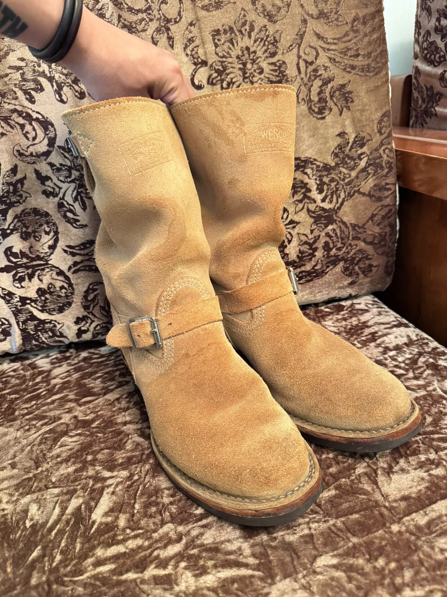 WESCO Wesco Engineer Boots in Beige Suede Size US 8.5 / EU 41-42 - 1 Thumbnail